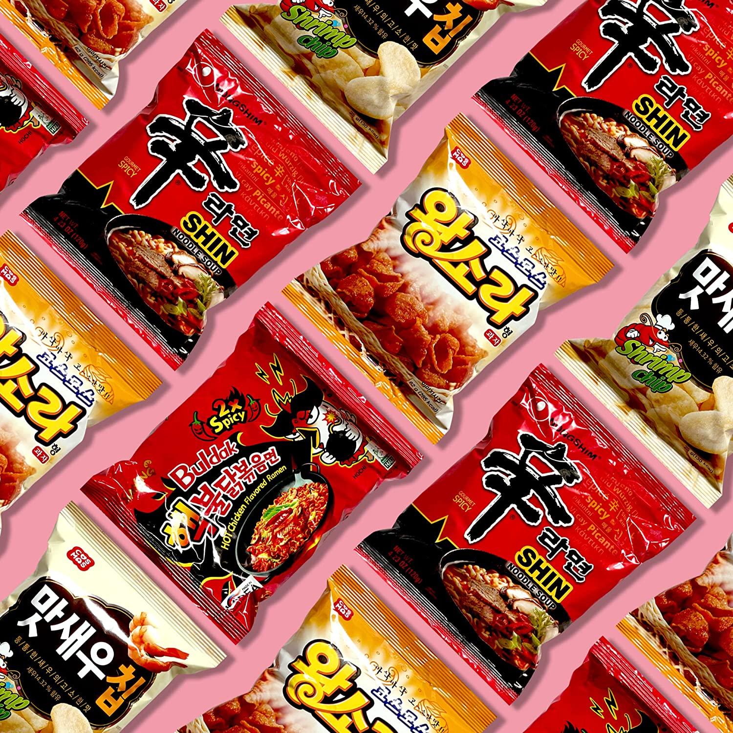 Dagaon Delightful Korean Snack Box 22 Count Tasty Korean Snacks and Foods Including Chips