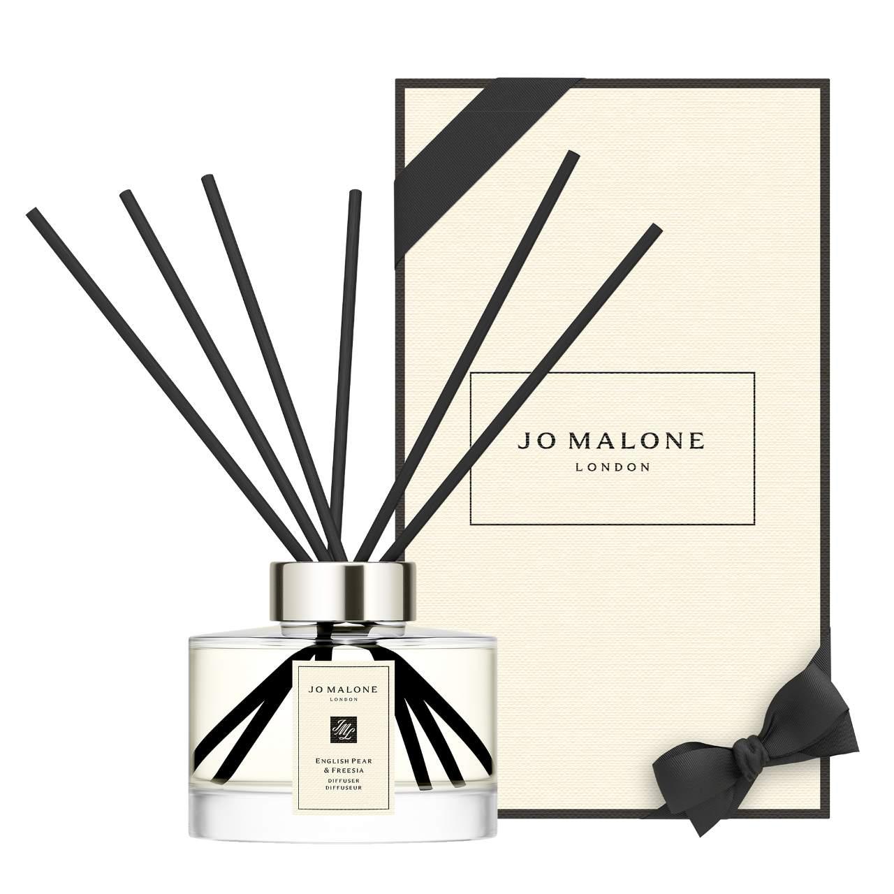 Shop Jo Malone London English Pear & Freesia Scent Surround