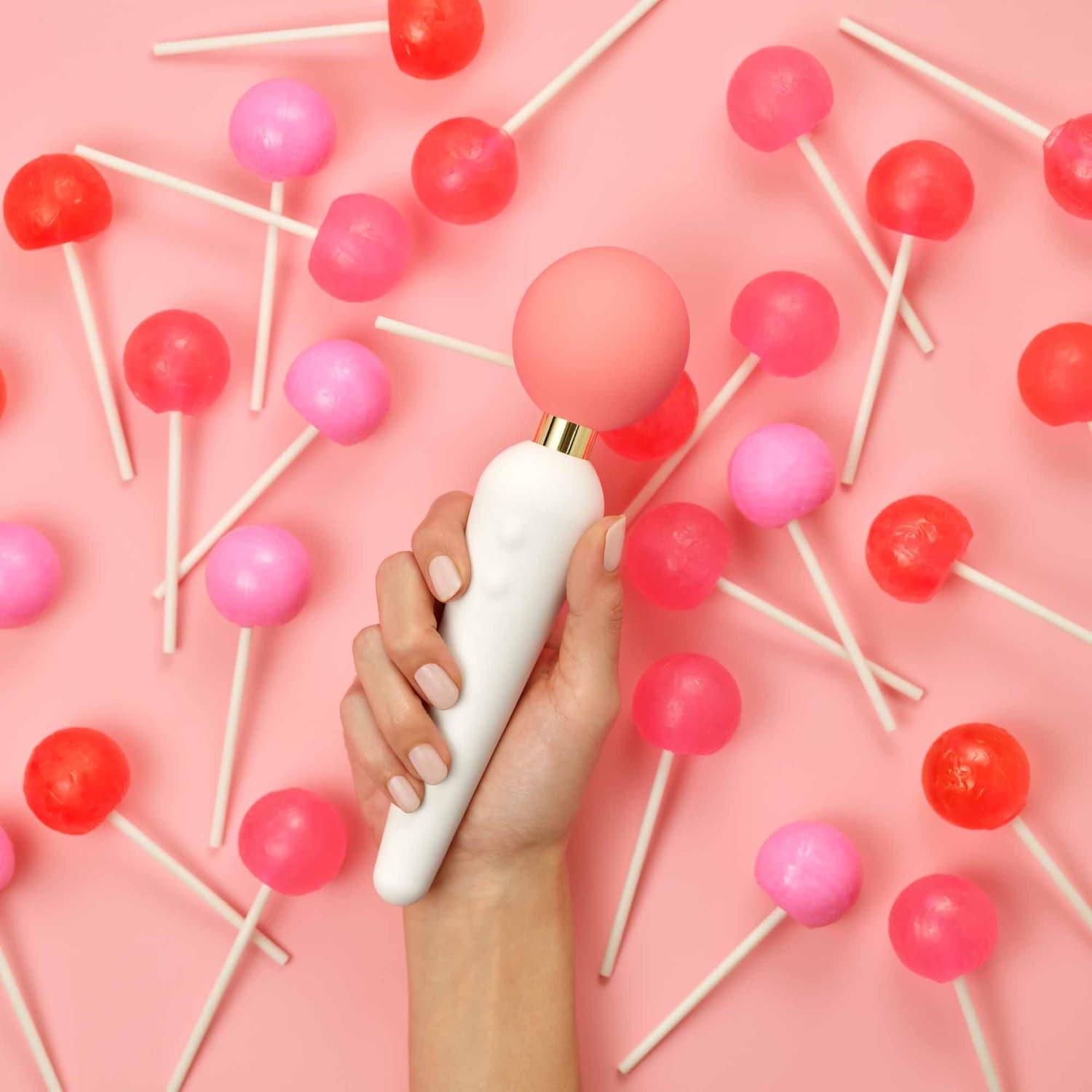 Shop goop Double-Sided Wand Vibrator Online - Best Price & International  Shipping | Buy Now with Express International Delivery | GoSupps.com