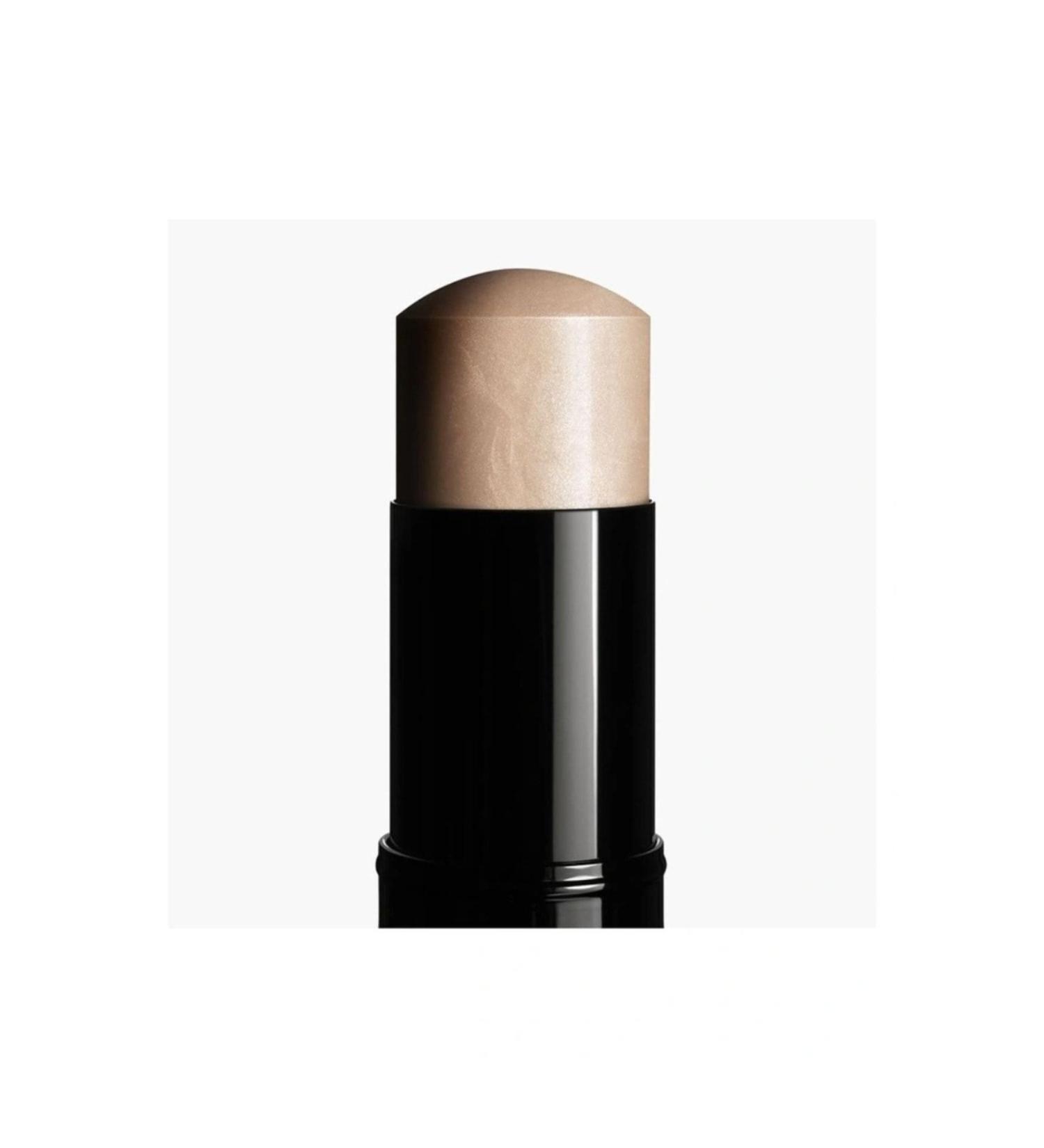 Chanel BAUME ESSENTIEL MULTI-PURPOSE STICK ILLUMINATOR Moisturizing and illuminating balm 8 g