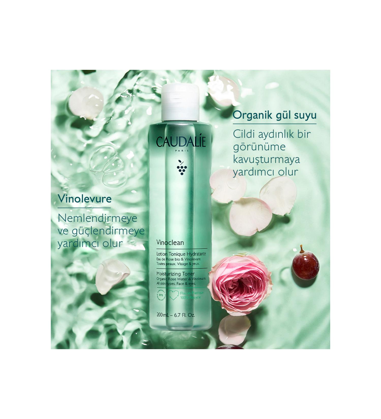 Chanel LES BEIGES WATER-FRESH COMPLEXION TOUCH EVENS - BRIGHTENS - MOISTURIZES THE COLOR TONE.