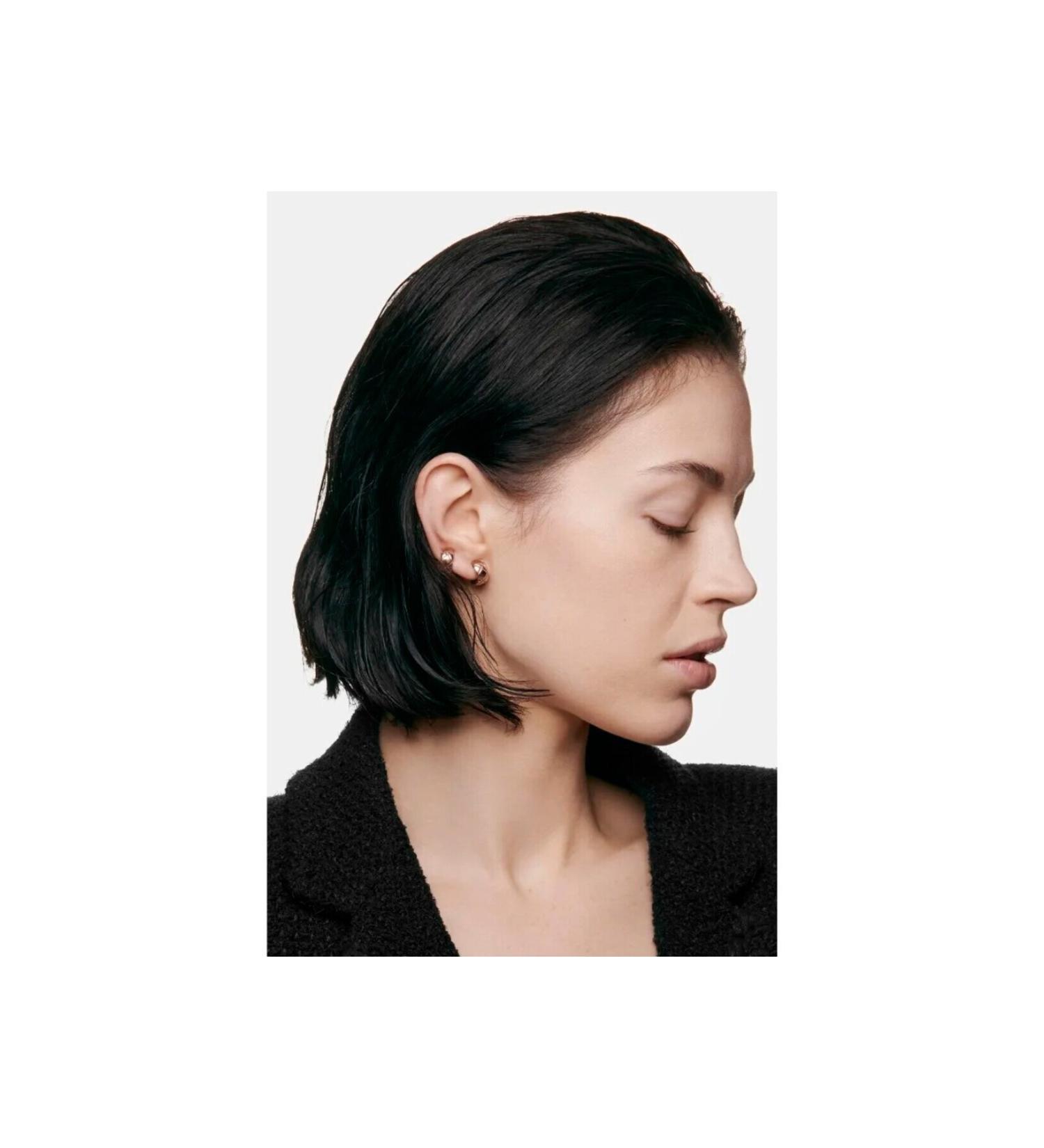 Chanel Natural-Matte Finish Foundation with Hyaluronic Acid that Lets the Skin Breathe - B10 PSSNS.65