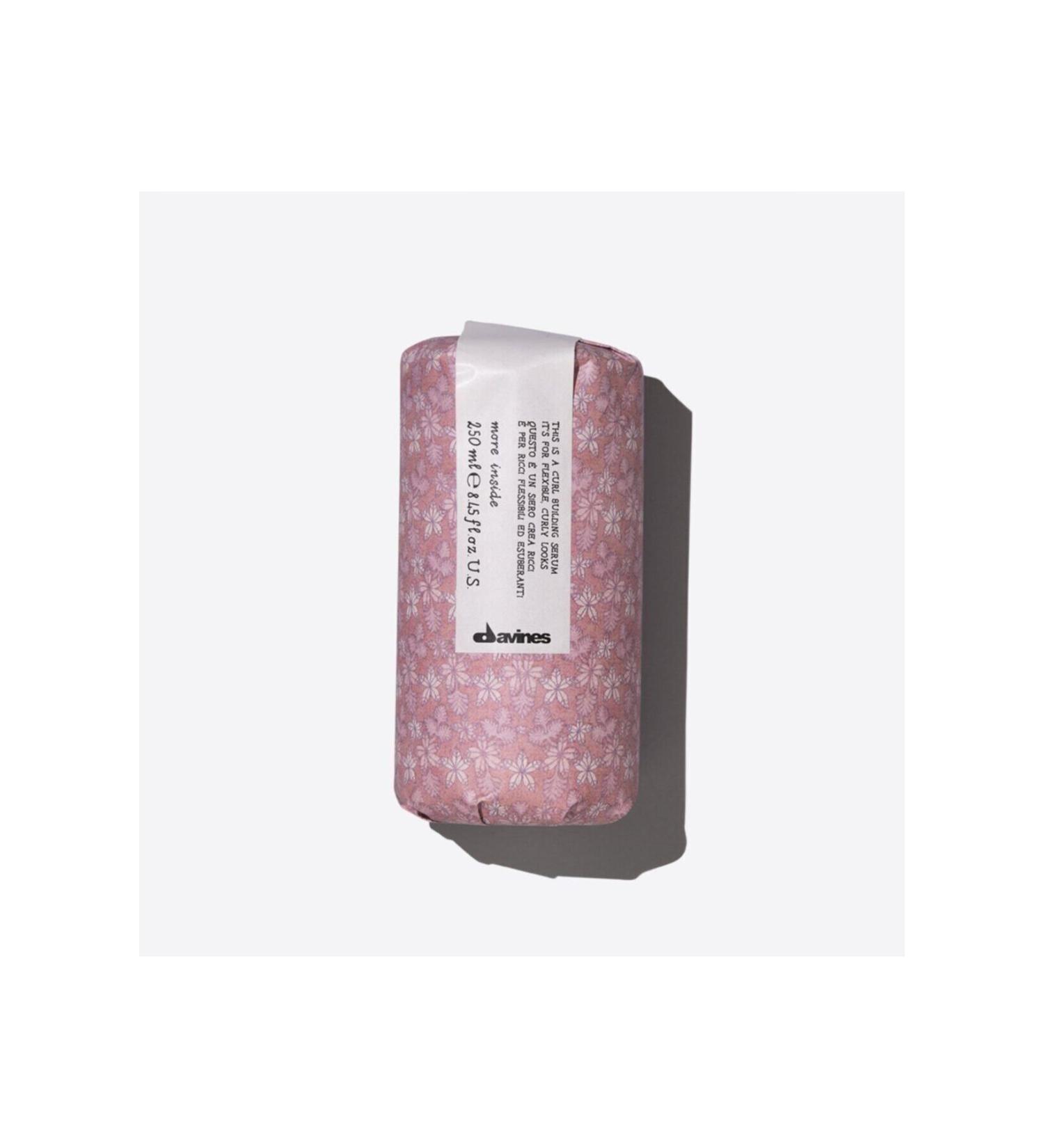 DISNEY Blackberry Flavored Lip Protector LipCare 5 Gr