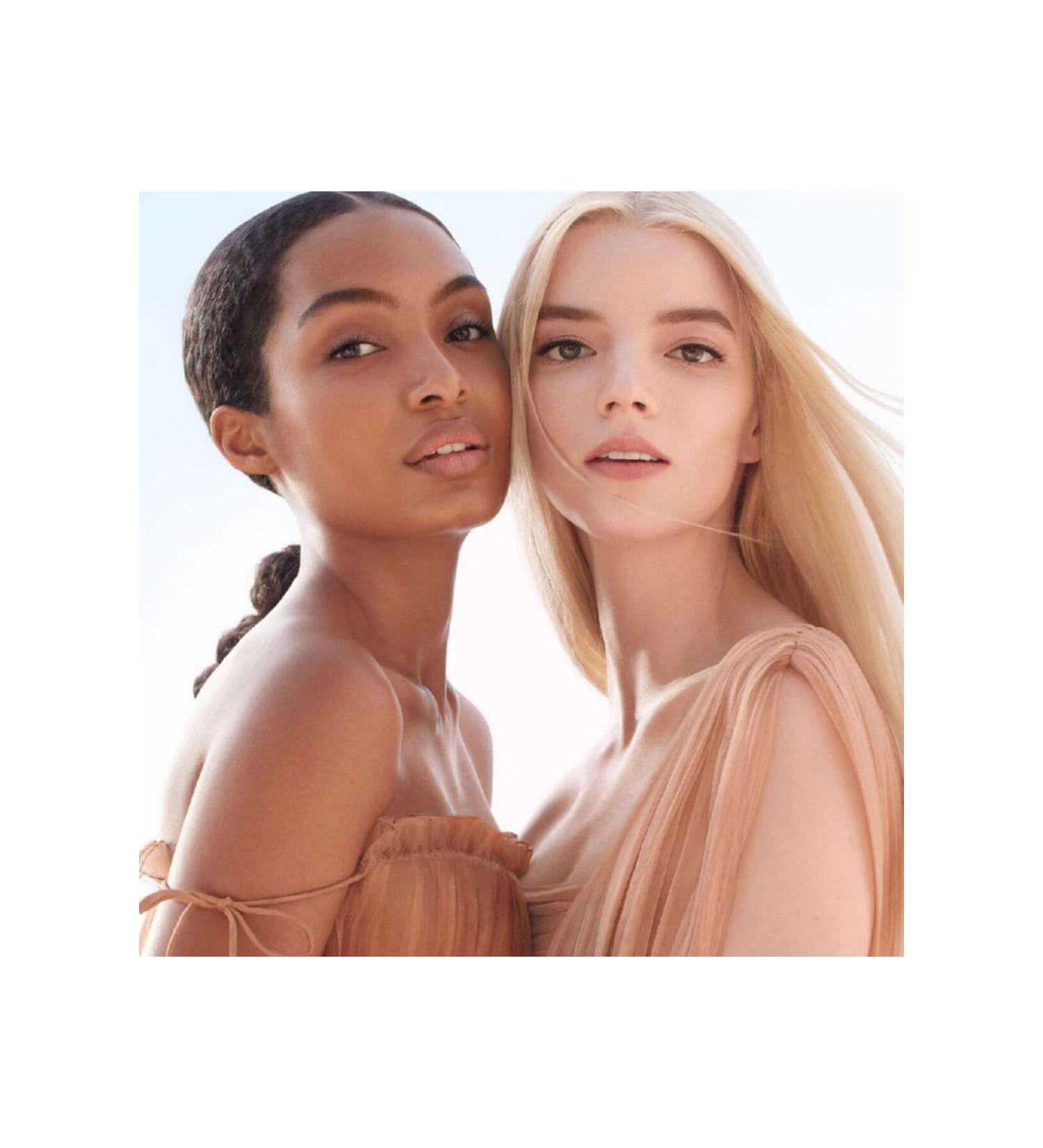 Dior Forever - 24-Hour Effective High Permanence and Pigmented Pore Tightening Matte Finish Foundation