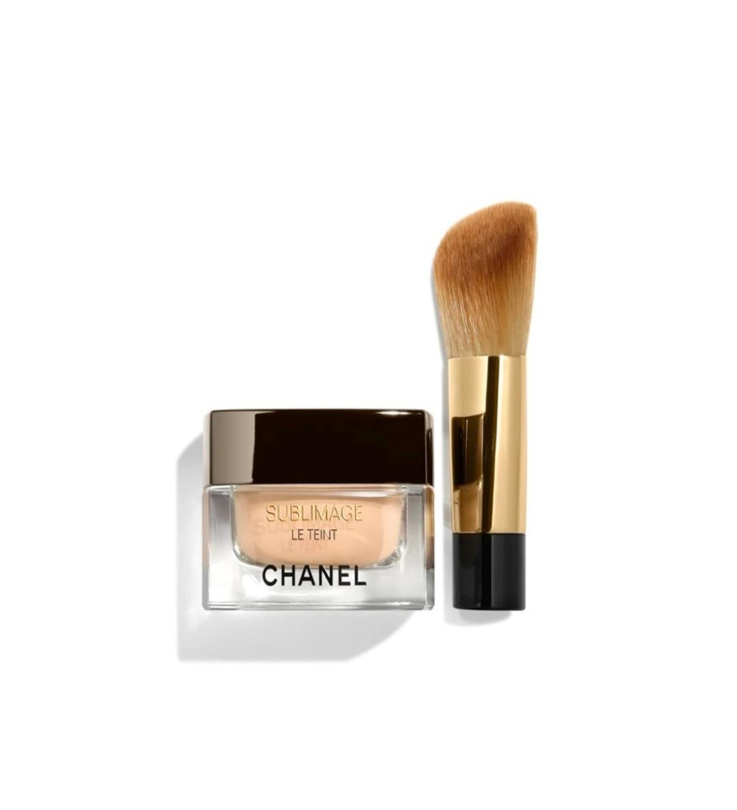 Chanel SUBLIMAGE LE TEINT CREAM FOUNDATION PROVIDING A LUMINOUS APPEARANCE