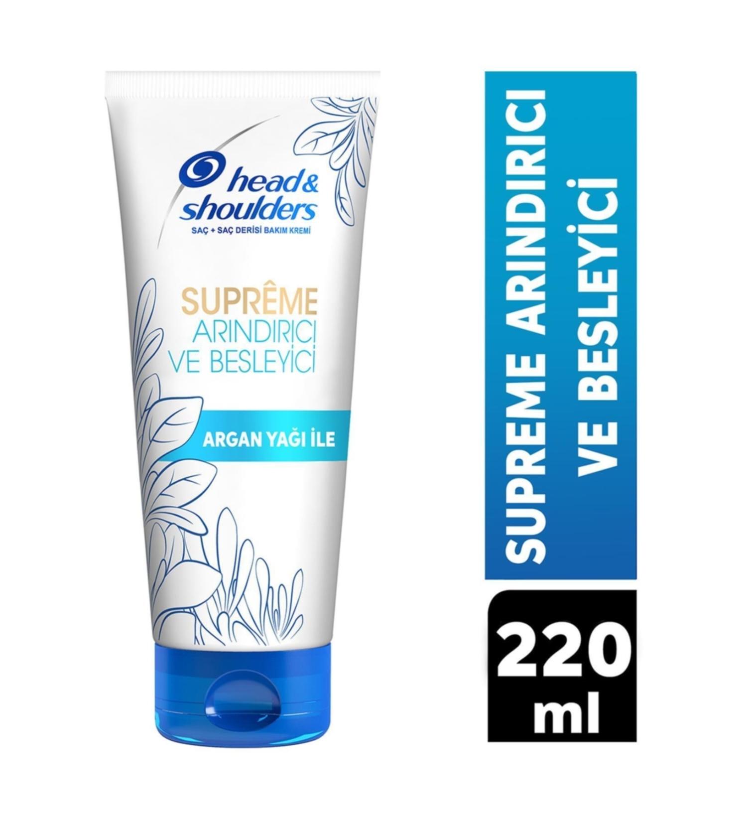 hailey bieber Rhode Peptide Lip Treatment Rhode Unscented