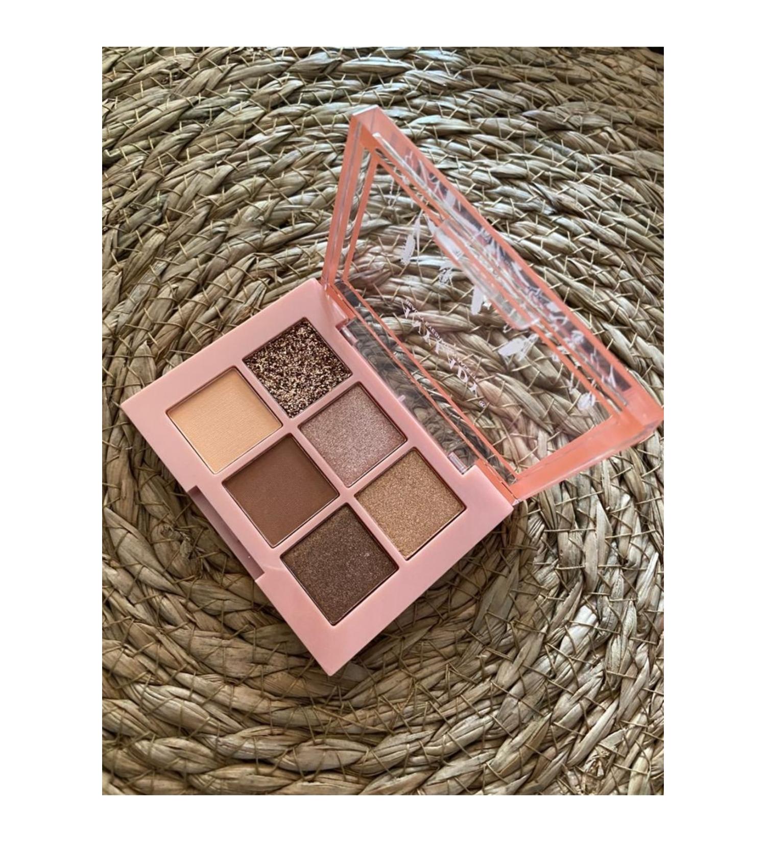 Lierac Moisturizing Brightening Eye Contour Care Cream 15 Ml.DEMBA250