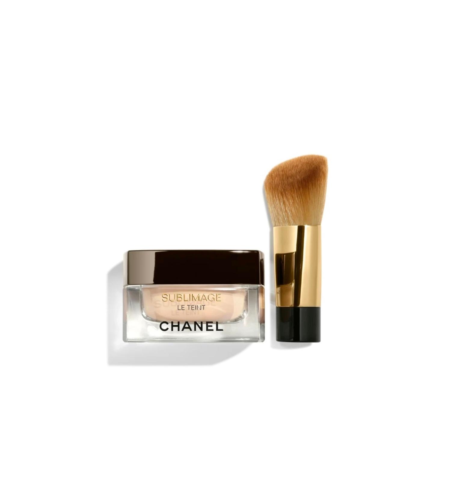 Chanel SUBLIMAGE LE TEINT - 12 Hour Moisturizing Long-Lasting Strengthening Foundation 30g