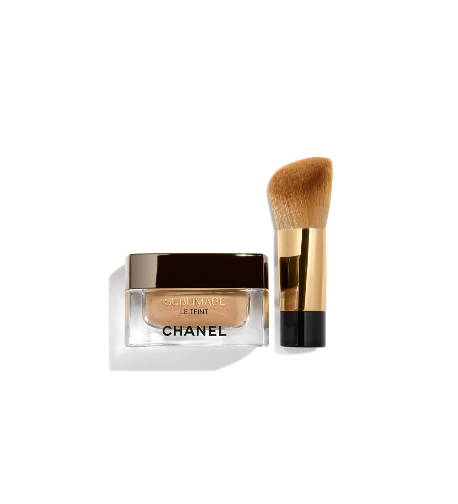 Chanel SUBLIMAGE LE TEINT - 12 Hour Moisturizing Long-Lasting Strengthening Foundation 30g