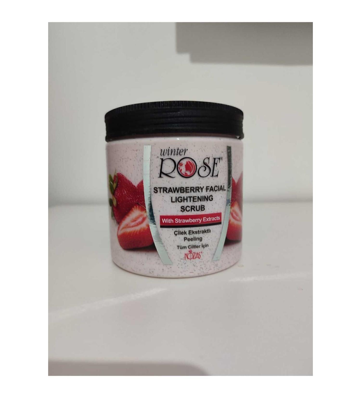 Countess Winter Rose Strawberry Body Scrub