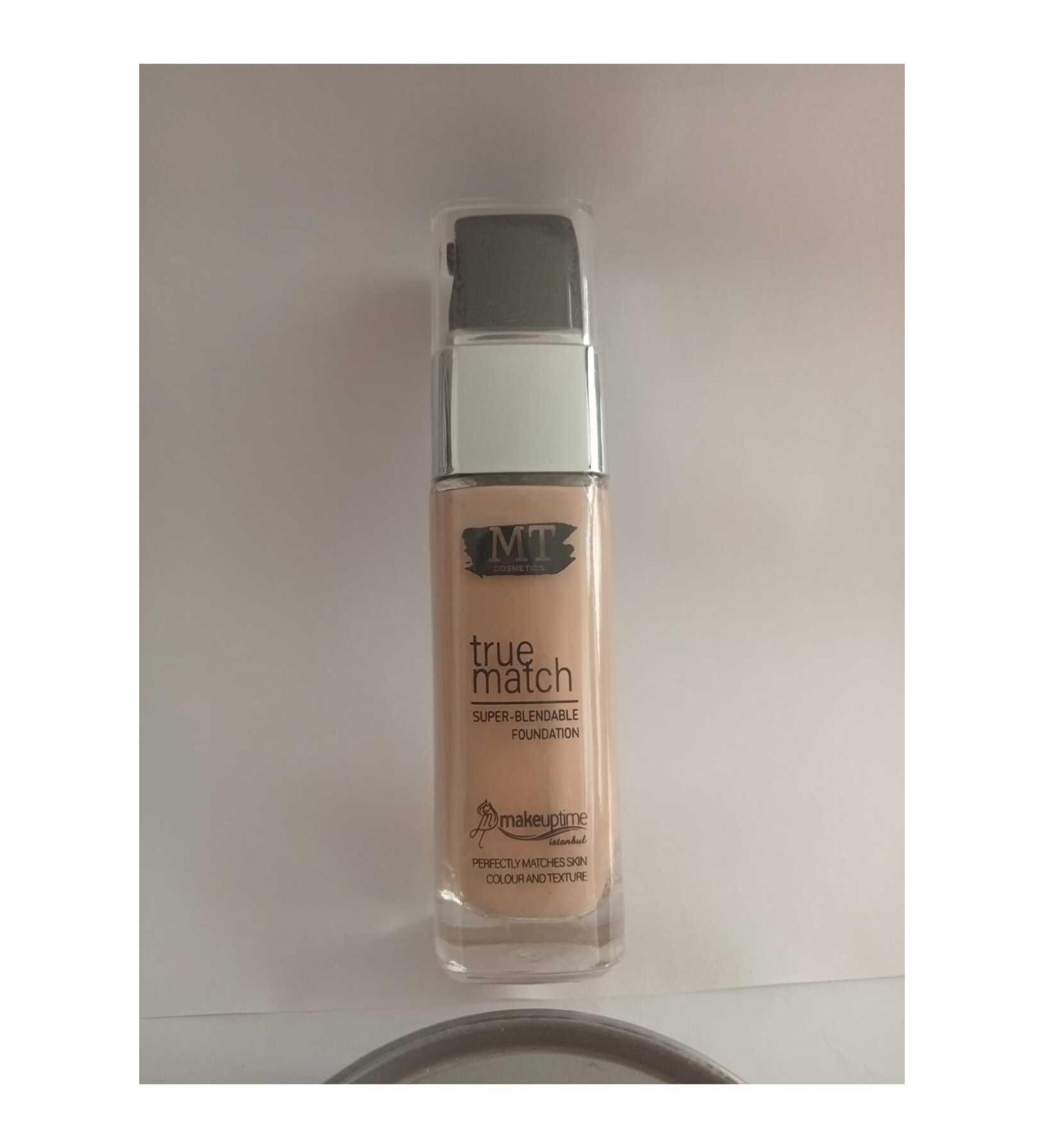 Chanel ULTRA LE TEINT FLUIDE - Water and Sweat Resistant Ultra-Long Lasting Natural Matte Finish Foundation 30ML