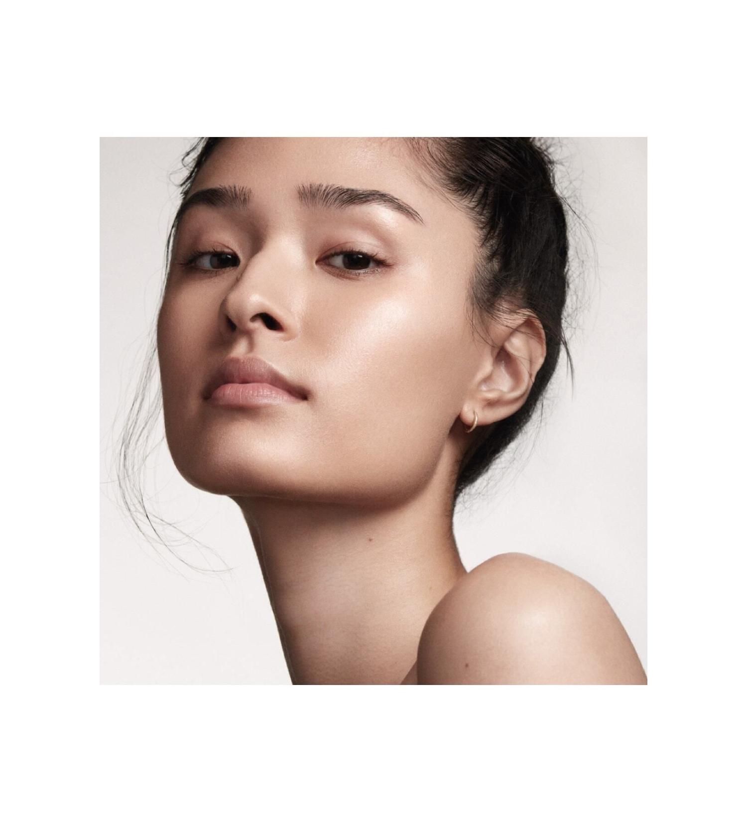 Rare Beauty Positive Light Tinted Moisturizer - 14w - 30 Ml - Buy Online on GoSupps.com