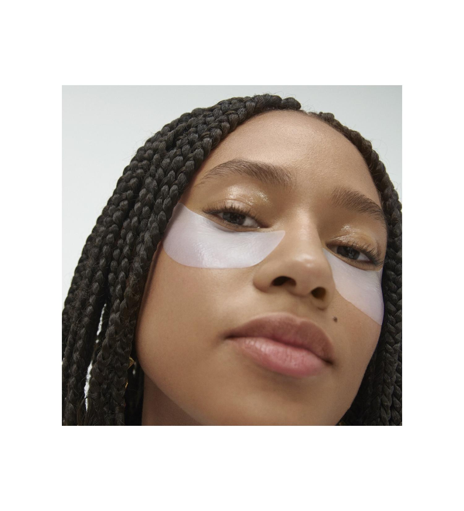 Sensai (SMALL ESSENCE GIFT) Sensai Cellular Performance Eye Contour Cream 15 Ml (1 PIECE)