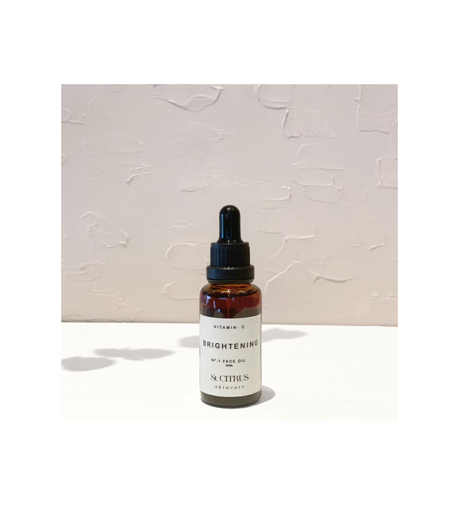 Palmolive Moments Moisturizing Bath and Shower Gel with Sandalwood and Lavender Oils 500 Ml