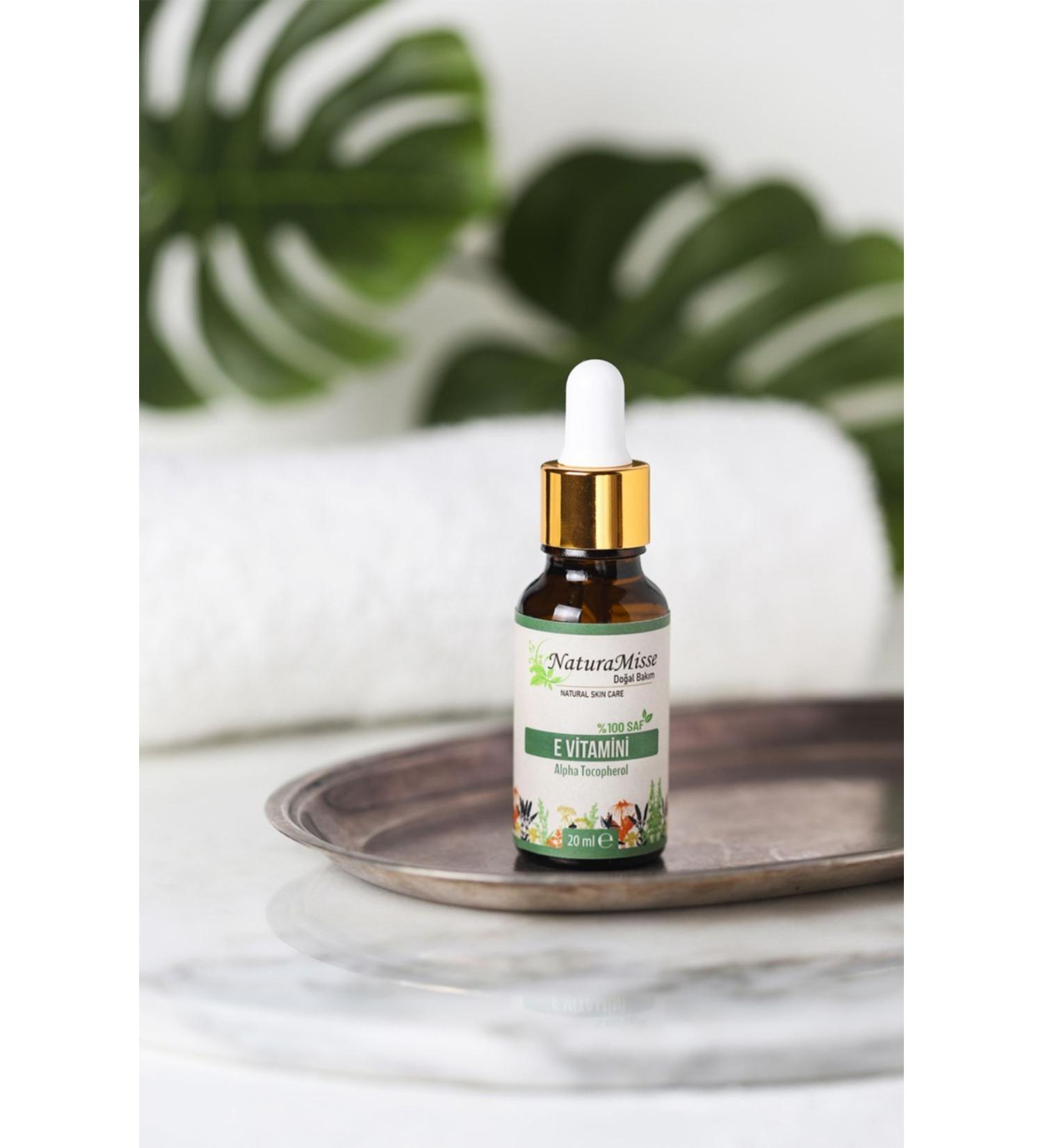 Moroccanoil Keratin Repair & Strengthening Conditioner for Damaged Hair Repair 250 ml 15BEAUTYSECRETS