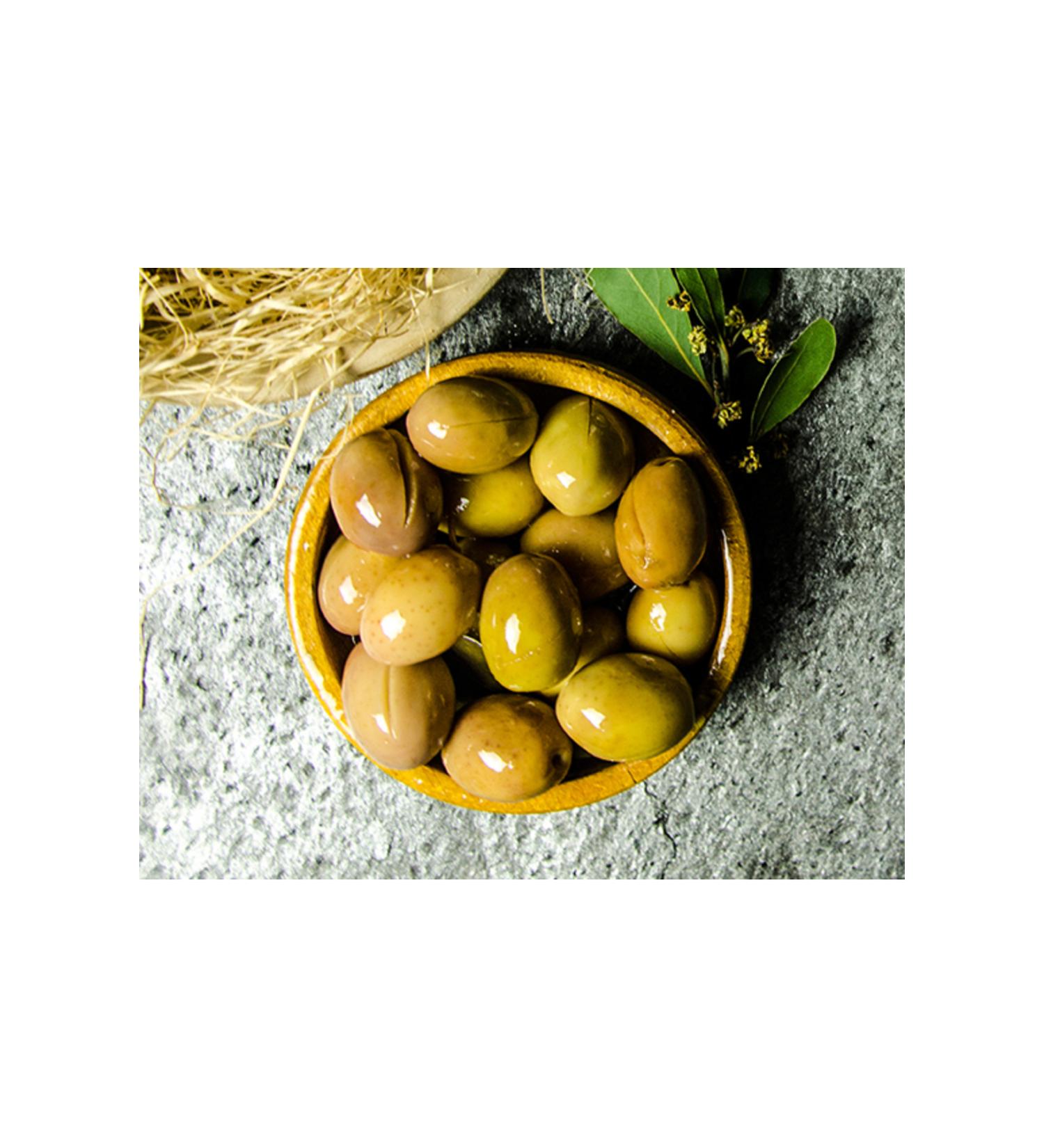 brahim Uyar Olives with Almonds (1 kg)