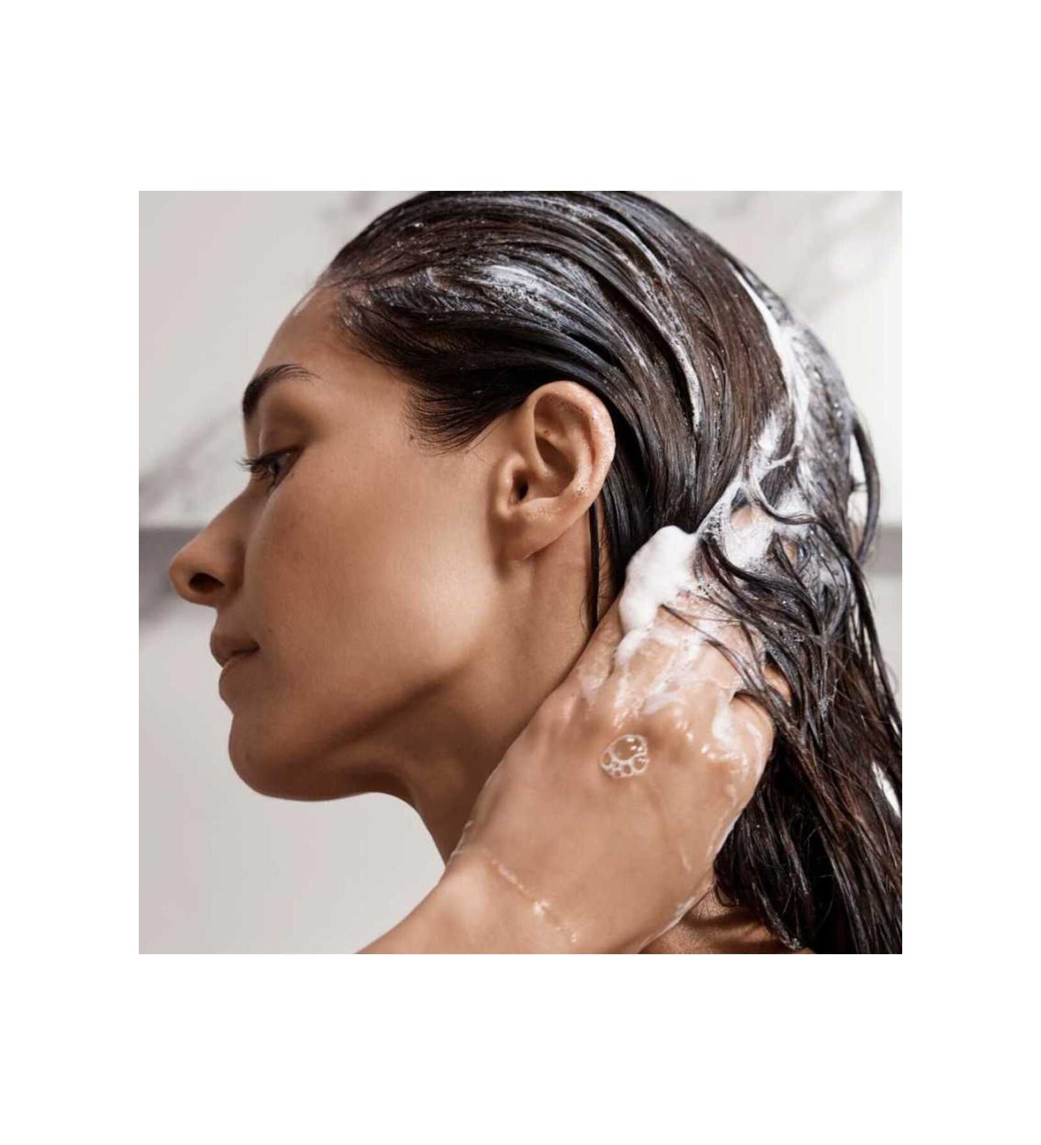 Flormar striking look Long Lasting Intense Pigment Green Up Bright Vegan VCZM23 - Buy Online on GoSupps.com