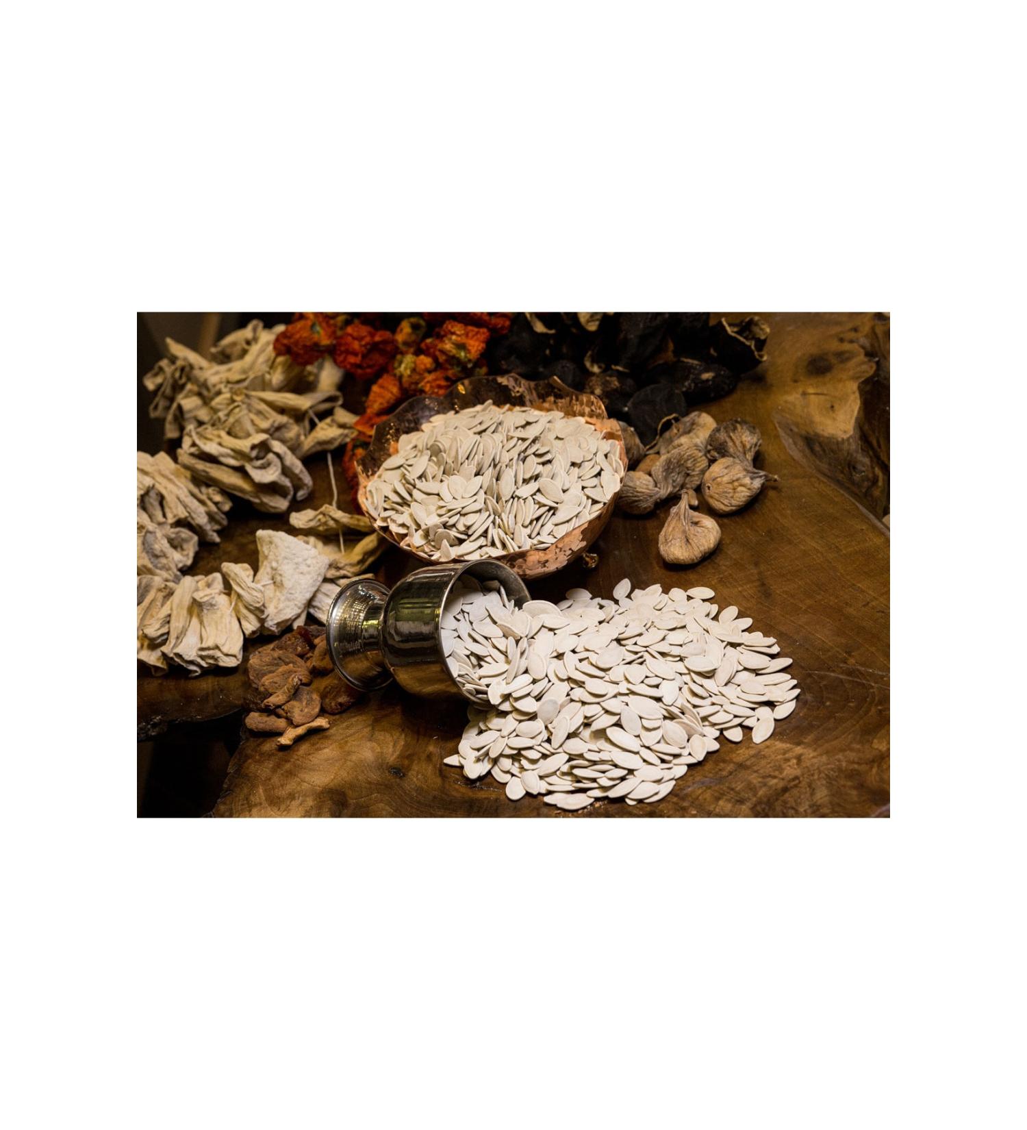 WORLD NUTS ACTAR NEVSEHIR LOW SALT PUMPKIN SEEDS IN 1KG VACUUM PACKAGES