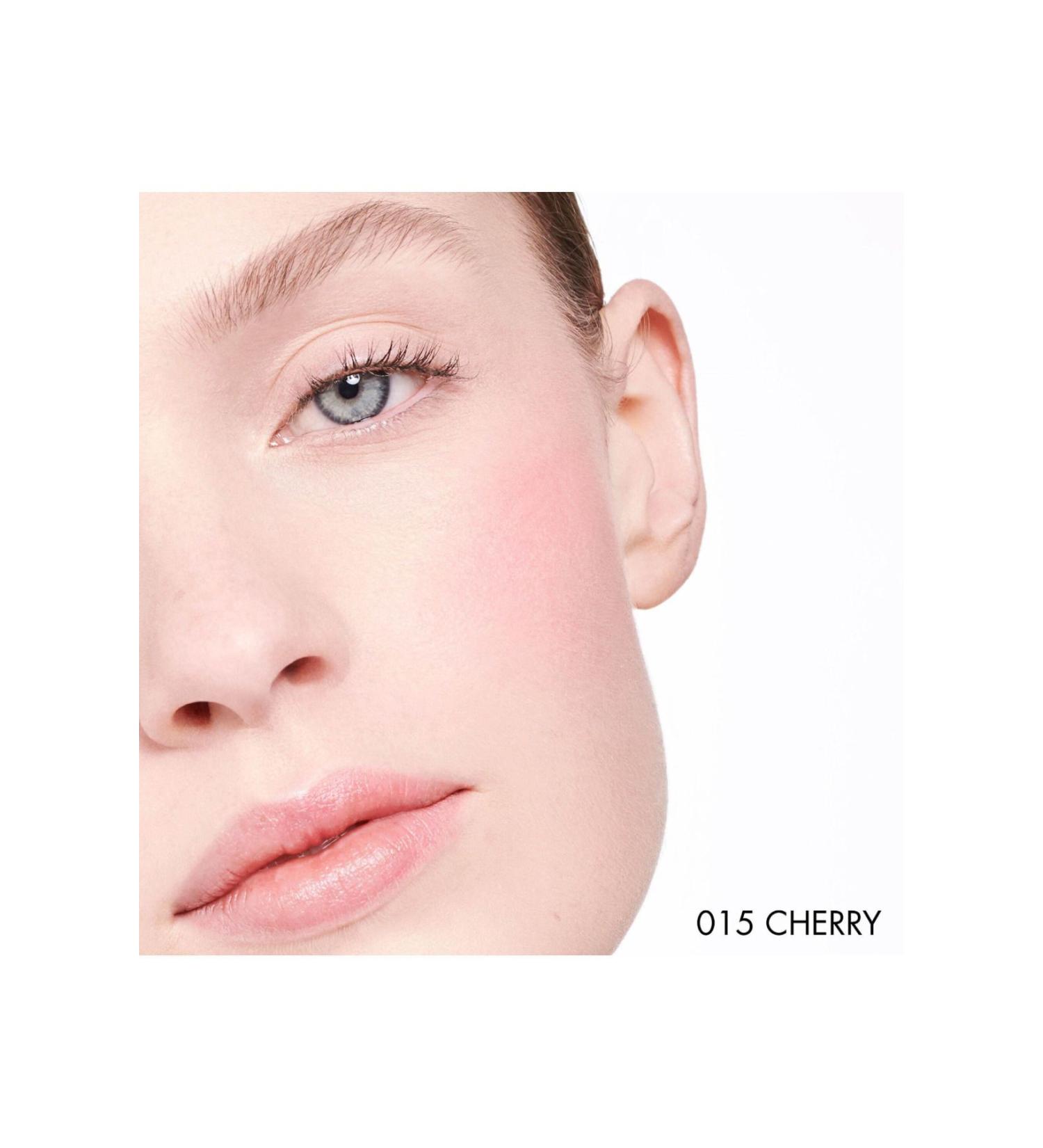 benefit cosmetics Cookie Illuminating Powder