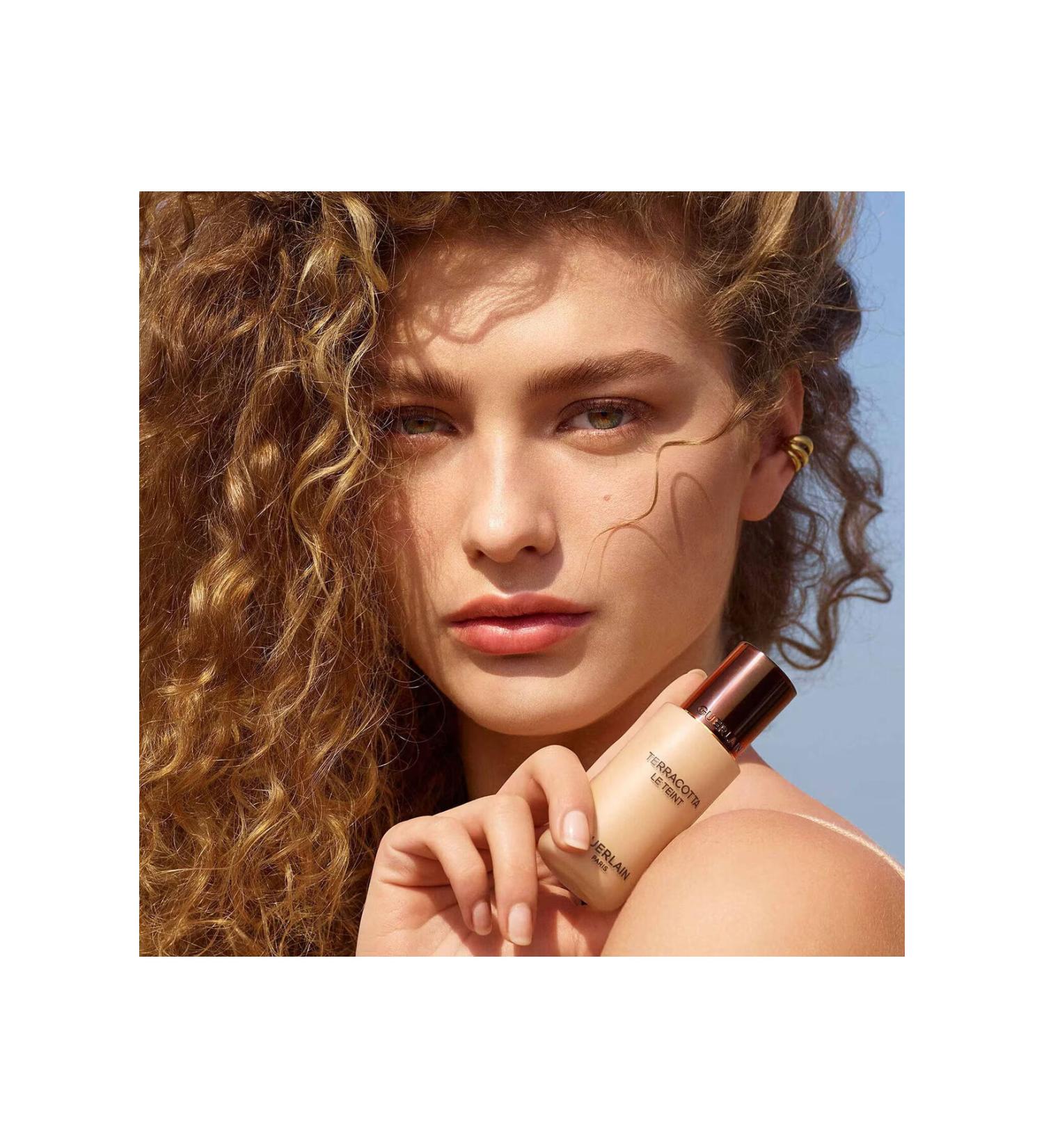 Dior Addict Lip Maximizer - 24 Hour Moisturizing Plumping Lipstick