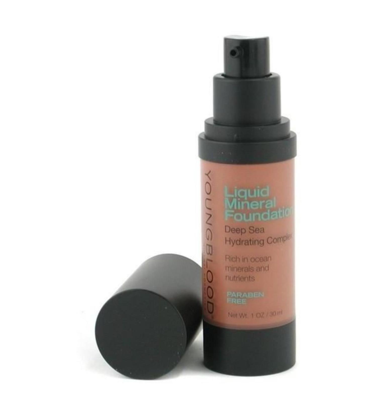 Youngblood Liquid Foundation for Very Dark Bronze Skin - Caribbean Liquid Foundation 30 ml 696137030081