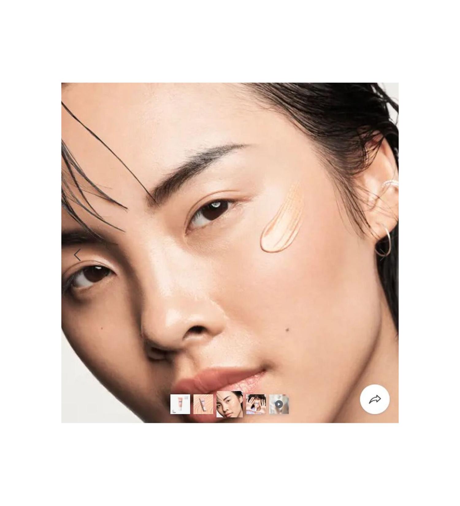 Oriflame Waunt Woke Up Like This Tinted Moisturizer That Provides a Natural Makeup Look - Buy Online on GoSupps.com