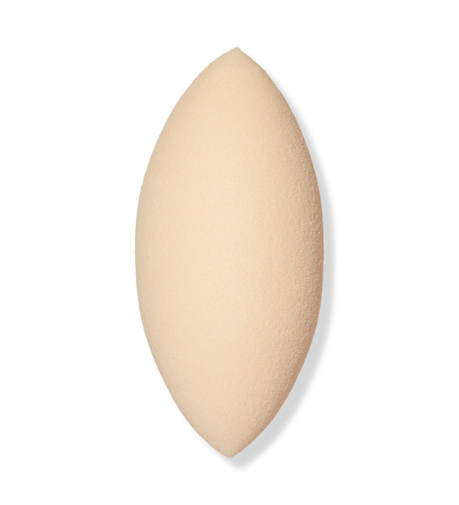 Discover e.l.f. Cosmetics Camo Concealer Sponge 1 ct - Elevate Your Style Instantly! - Buy Online on GoSupps.com