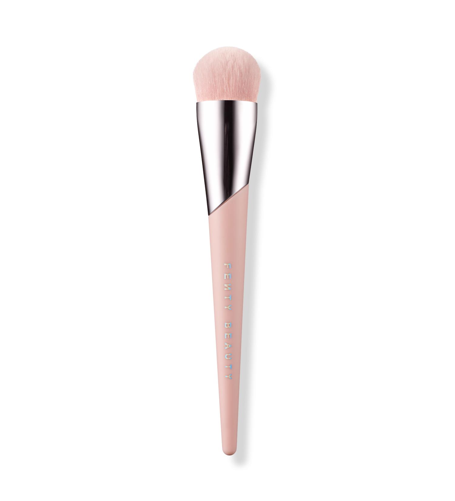 FENTY BEAUTY by Rihanna Full-Bodied Foundation Brush 110