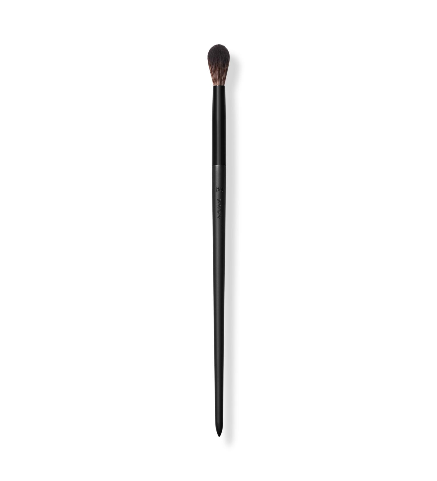 Discover Morphe V204 Soft Pointed Eyeshadow Brush 1 ct - Elevate Your Style Instantly! - Buy Online on GoSupps.com