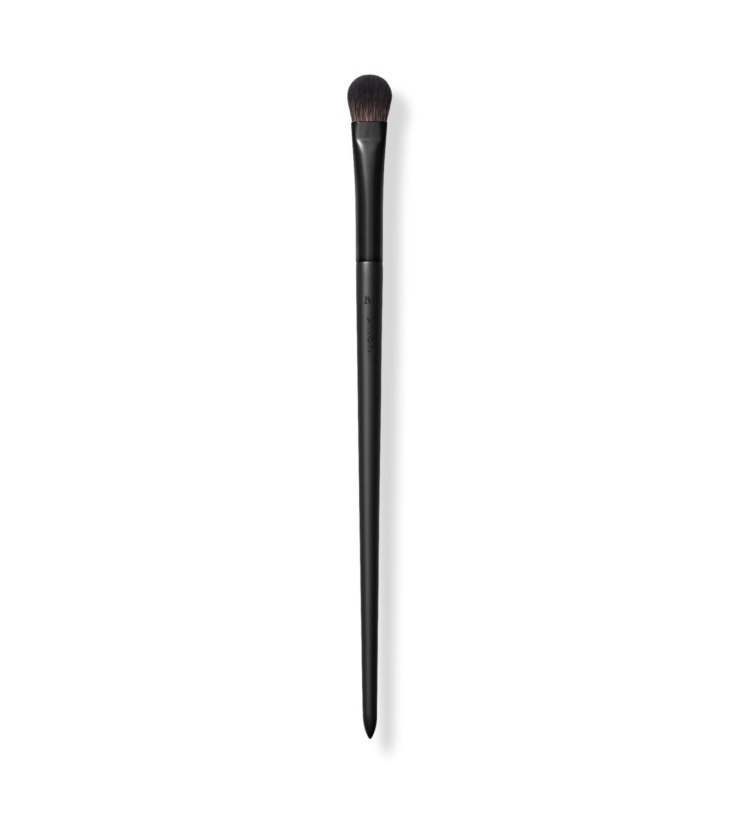 Morphe V202 Multifunctional Packing Eyeshadow Brush 1 ct - Transform Your Style with the Best Innovation Today! - Buy Online on GoSupps.com
