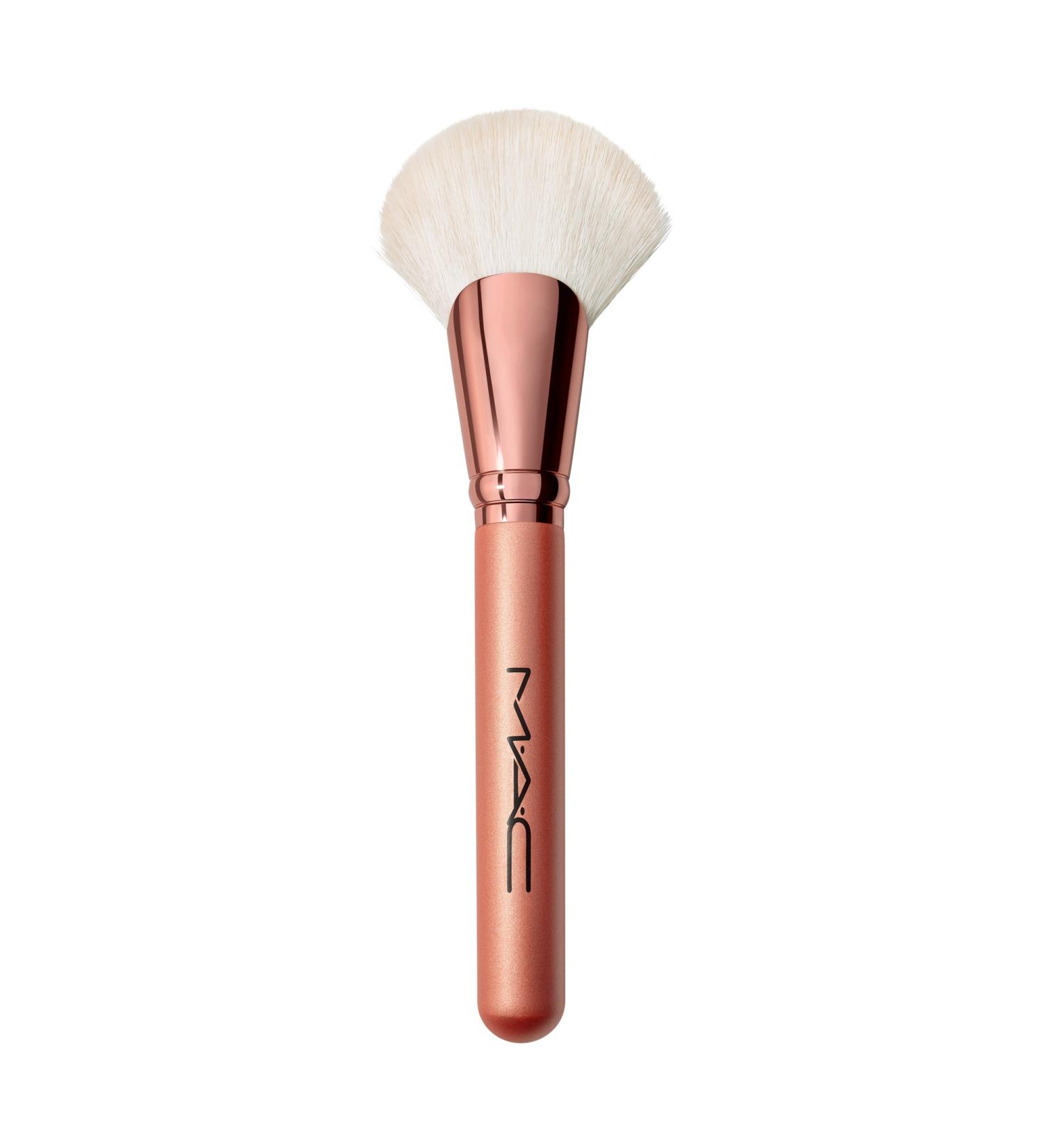 MAC 143S Bronzer Fan Brush - Discover Premium Quality Shop now! - Buy Online on GoSupps.com