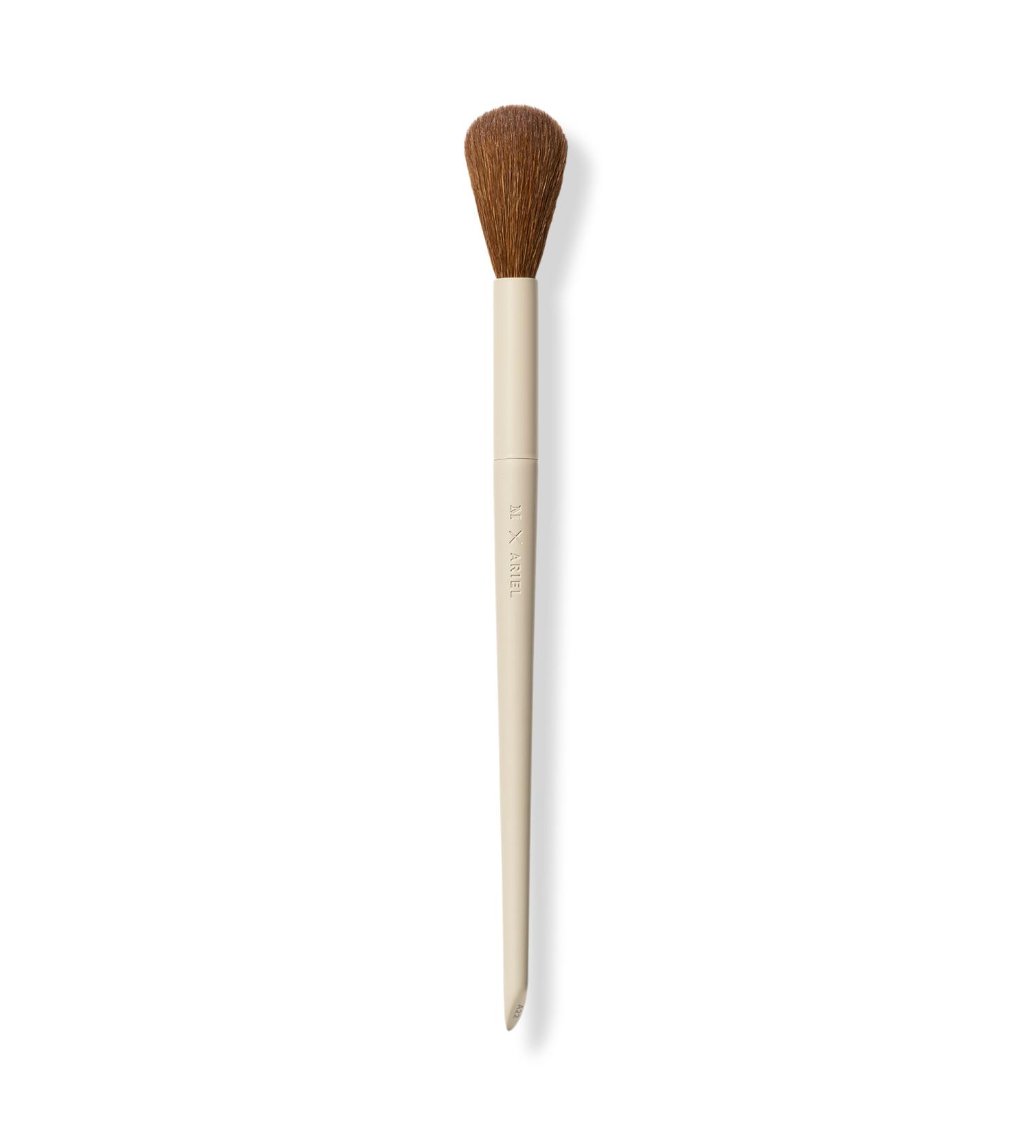 Morphe Morphe X Ariel A22 Signature Blush Brush 1 ct - Discover Premium Quality Shop now! - Buy Online on GoSupps.com