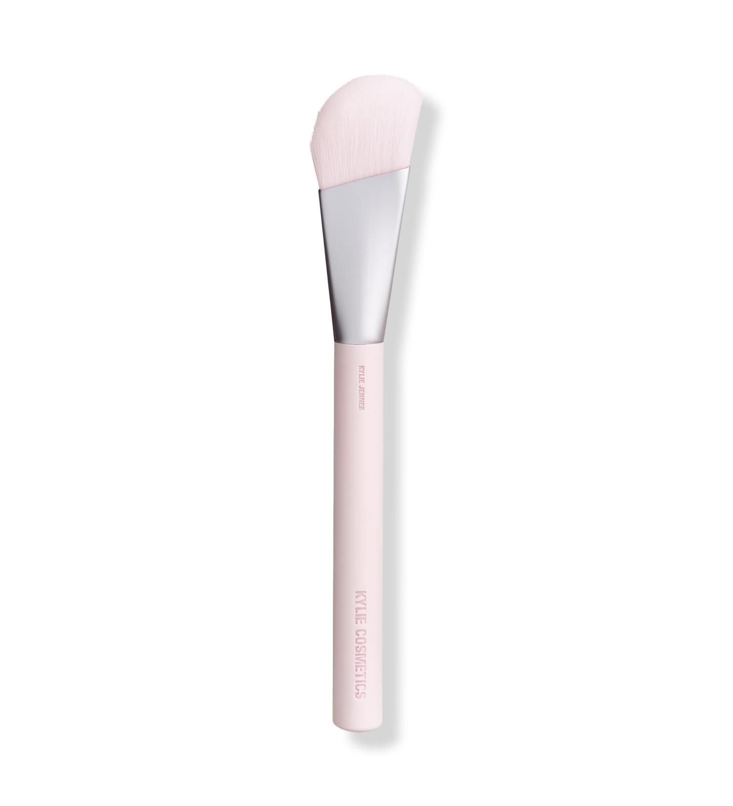 KYLIE COSMETICS Skin Tint Brush - Transform Your Style with the Best Innovation Today! - Buy Online on GoSupps.com