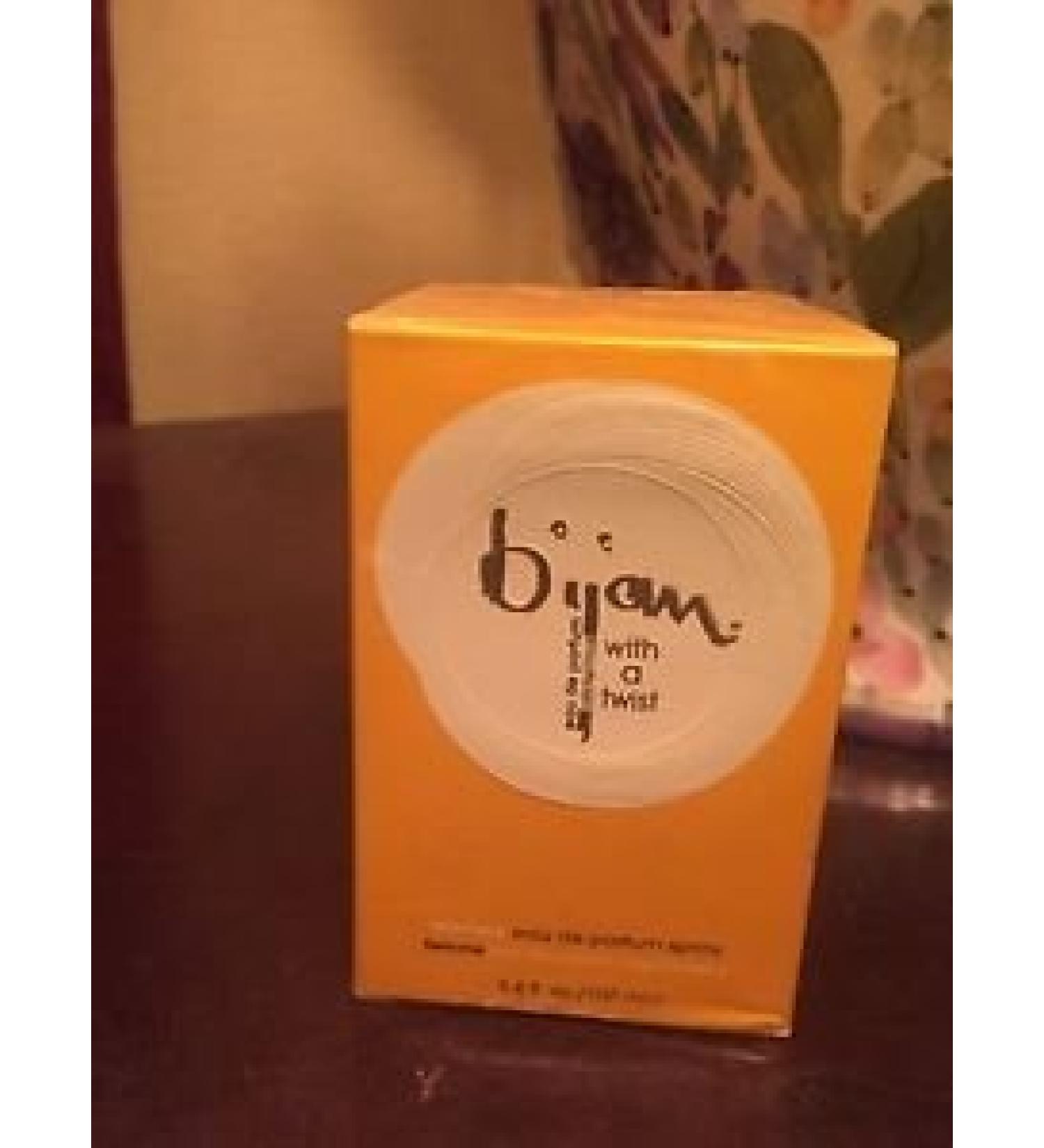 BIJAN WITH A TWIST by Bijan Womens Eau De Parfum Spray 3.4 oz by Bijan