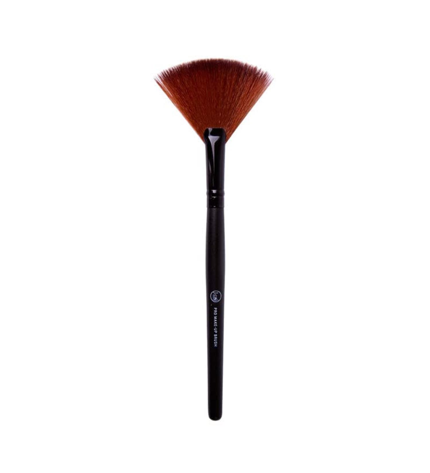 J.Cat beauty Pro Make up BR15 - Fan Brush