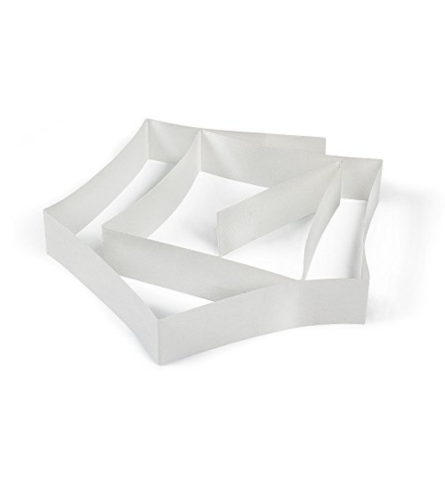 Fiberglass strips for nail modelling