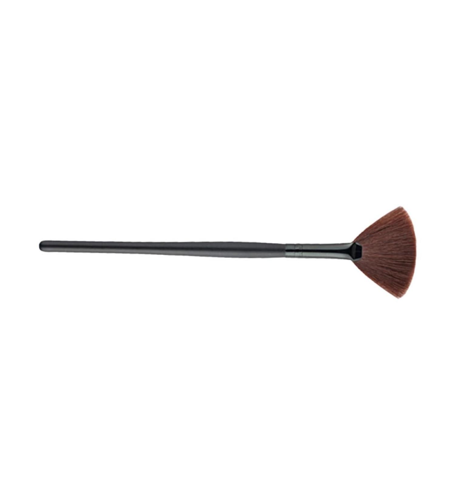 FRCOLOR Loose Powder Brush Powder Brush shaped brush blush brush face powder brush cosmetic brush highlighter brush blush face brush Miss wooden Makeup Foundation Brush - Buy Online on GoSupps.com