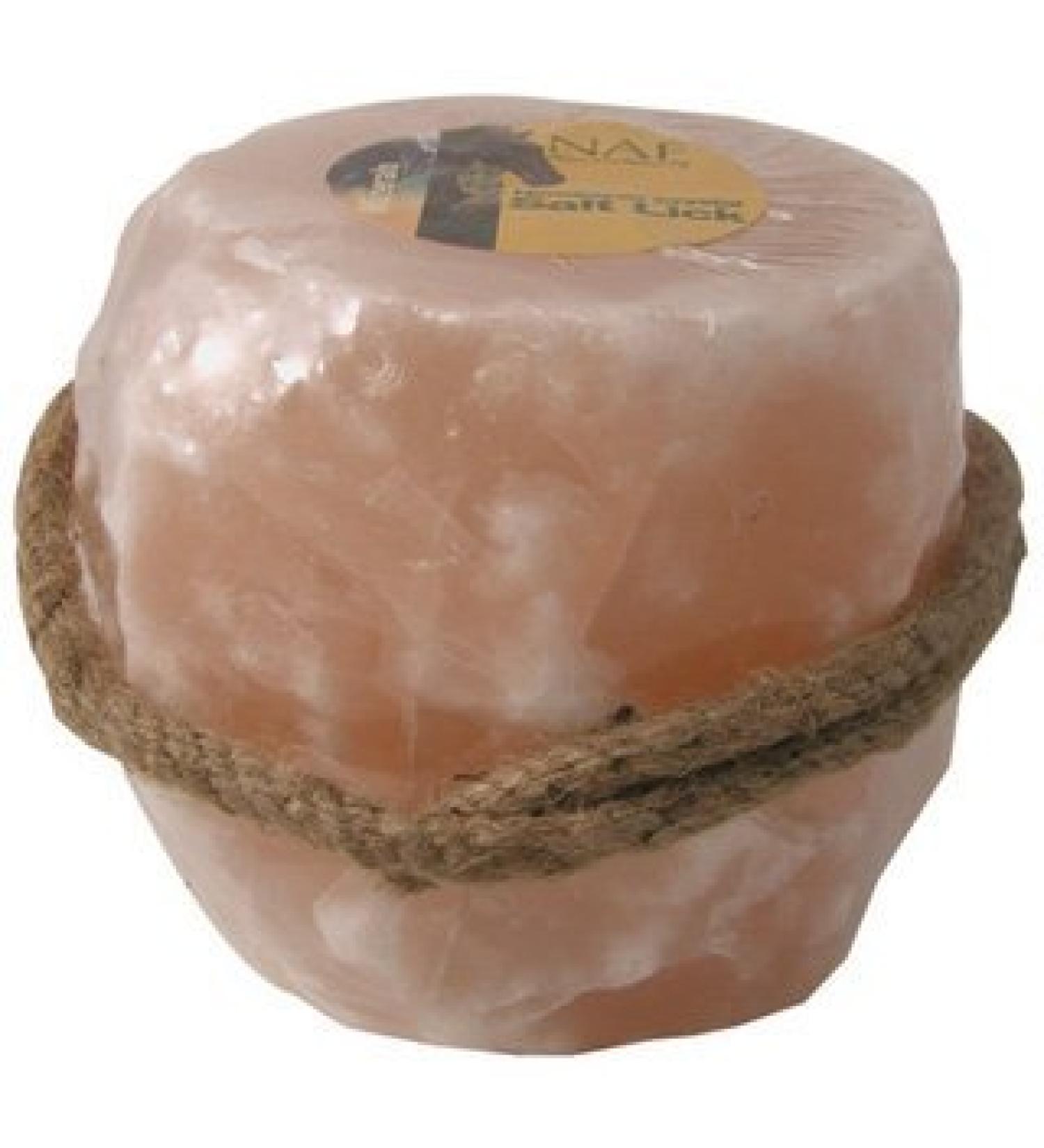 HIMALAYAN CRYSTAL SALT LICK FOR HORSES. MINERAL. EQUINE USE ONLY. HANGING ROPE.