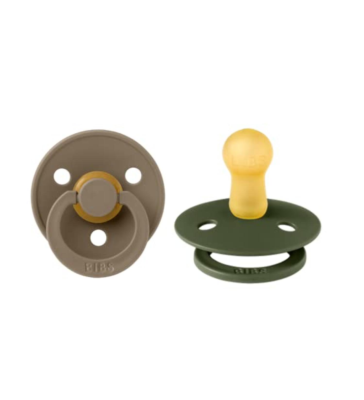 BIBS Color Schnuller 2-Pack - BPA-Free Cherry Shape Nipple Natural Rubber Made in Denmark | Dark Oak & Hunter Green 6-18 Months - Buy Online on GoSupps.com