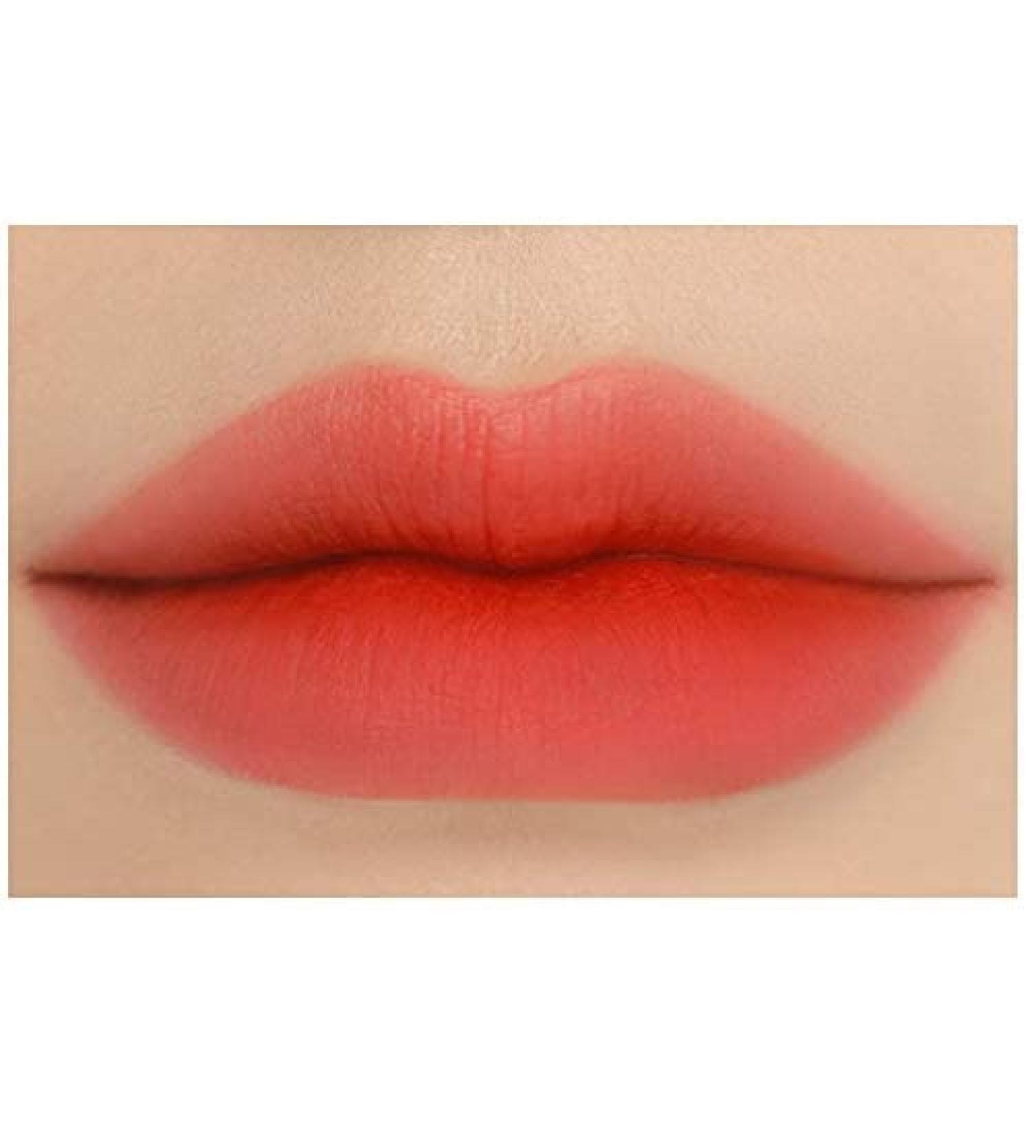 3CE BLUR WATER TINT (4.6g) - Play Off Shade | Blurry Finish Lip Stain with Sun Cream (3 x 1ml) | Less Smear Formula - Buy Online on GoSupps.com