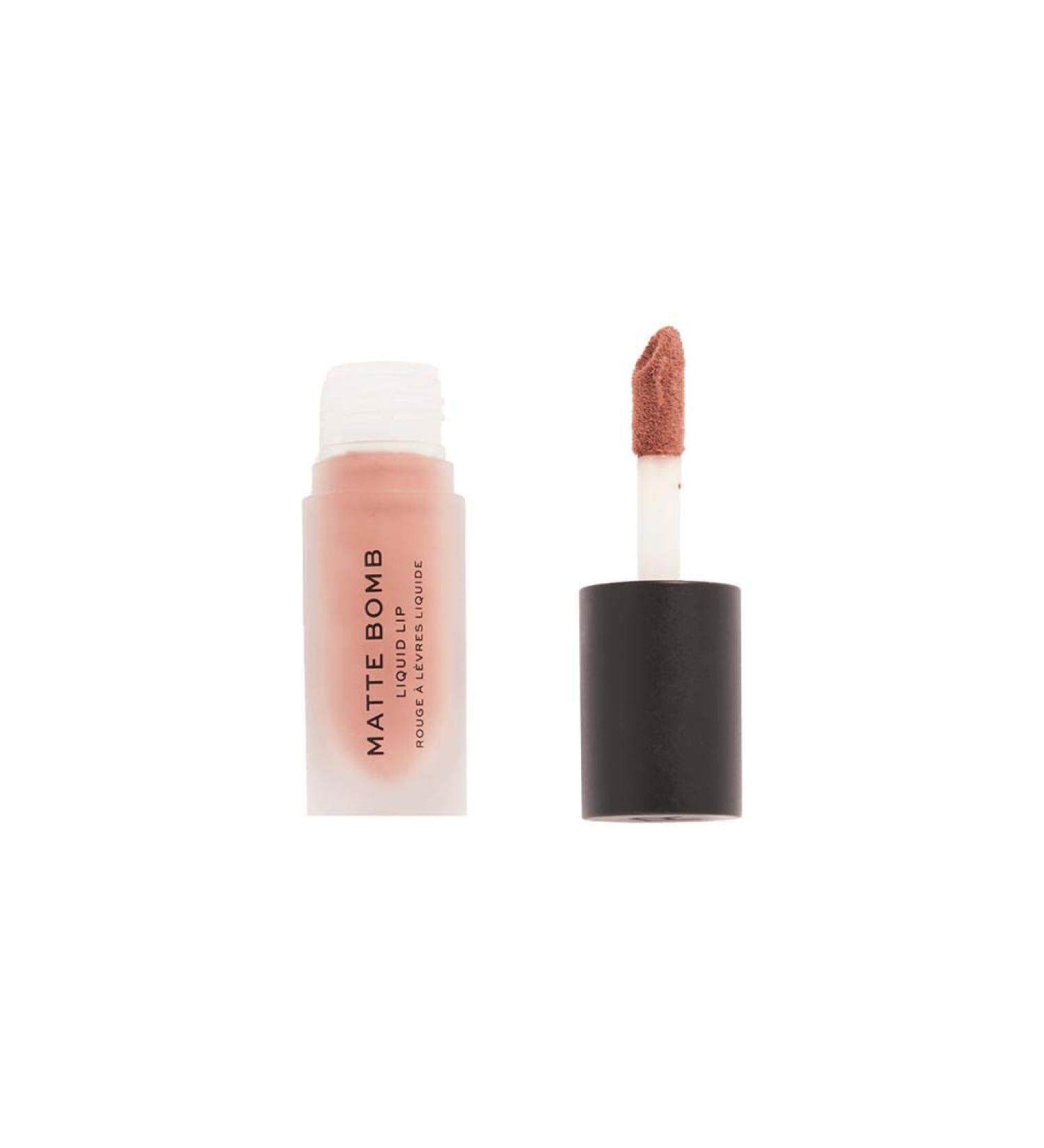 REVOLUTION Revolution - Matte Bomb Lip Liquid - Delicate Brown