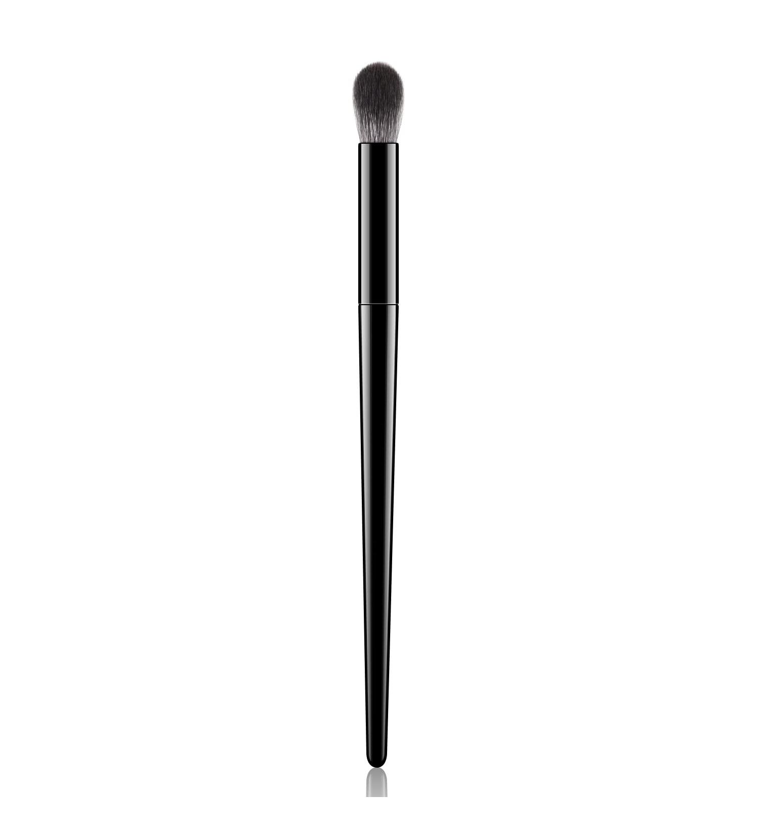 GOHIGH Smudge Brush Precision Eyeshadow & Eyeliner Tool | Synthetic Bristles Ideal for Flawless Makeup Application - Buy Online on GoSupps.com