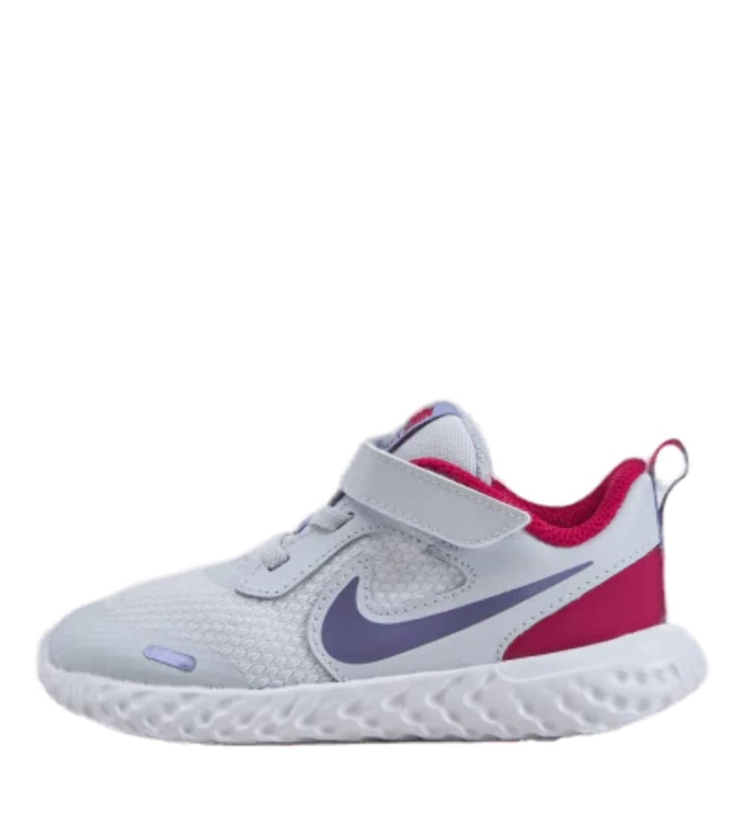 Buy NIKE Revolution 5 Gym Shoe 23.5 EU Football Grey/Purple Pulse/Fireberry/White | International Shipping Available - Buy Online on GoSupps.com