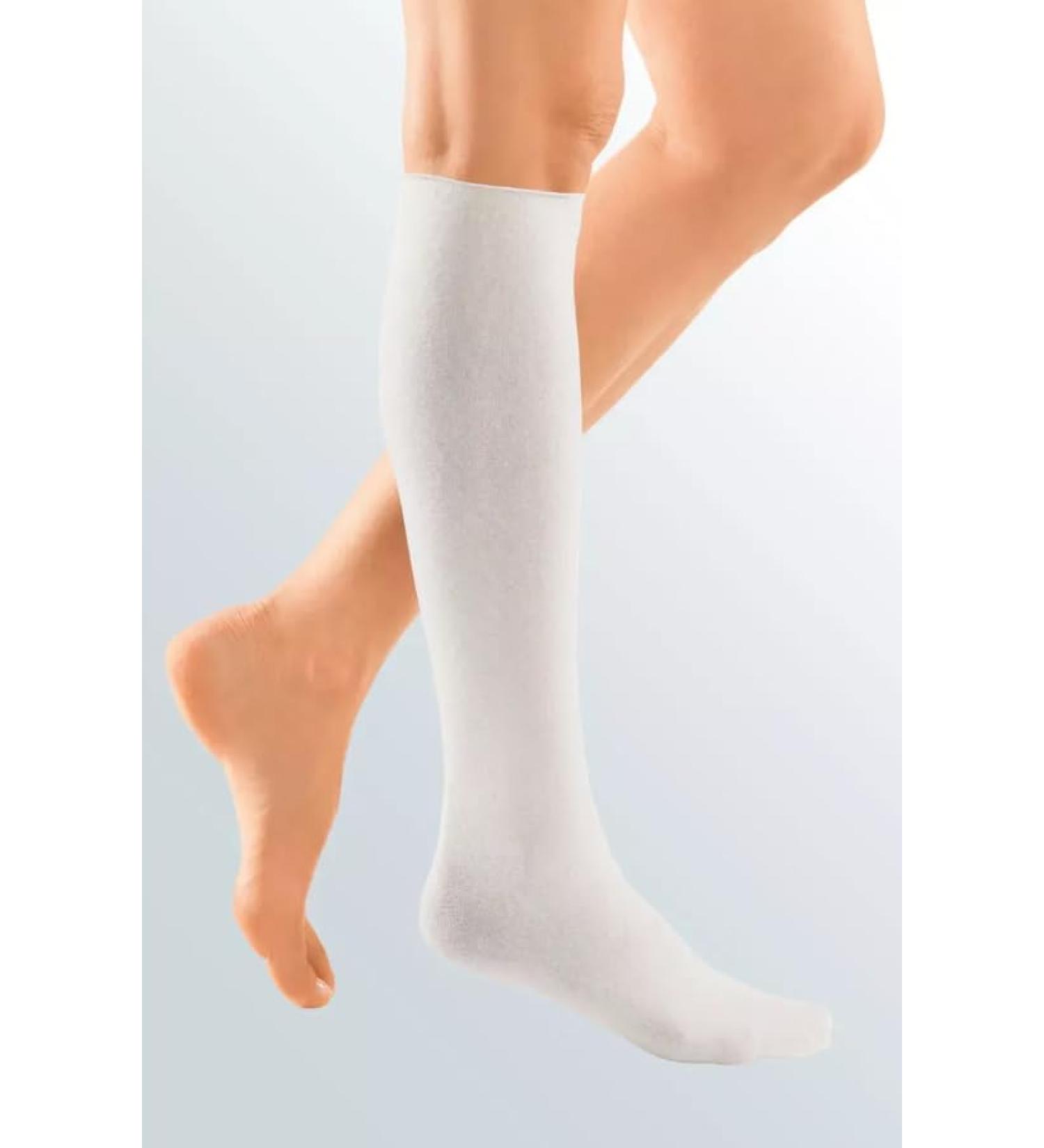 Circaid undercoat lower leg with foot non-compressive |Silver |Easy to put on |Universal size |Stretable in width and length |Under Circaid compression supplies