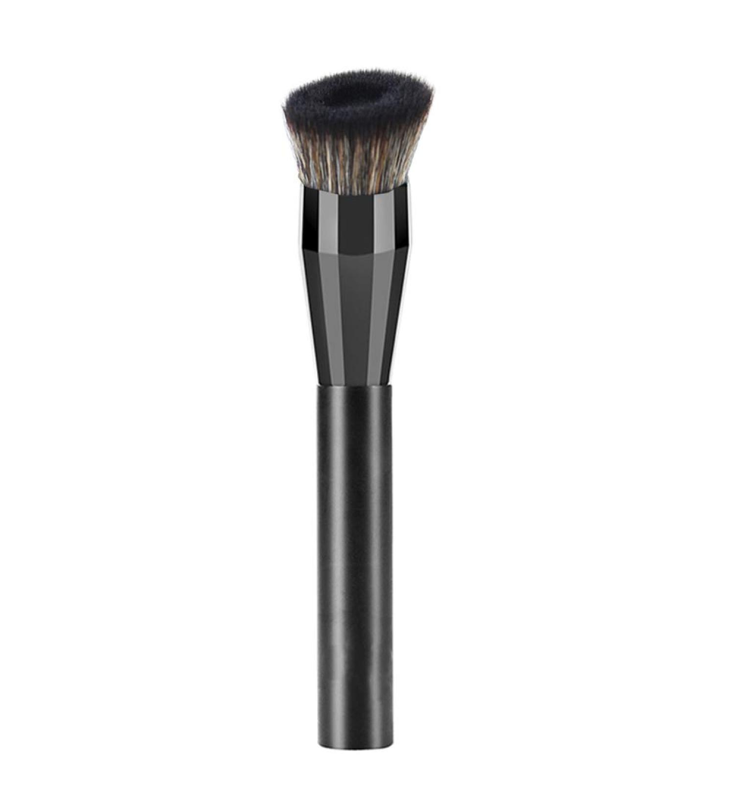 Buy Vela.Yue Brush Liquid Foundation Angled Face Brush Medium - Perfect for Flawless Application | International Shipping Available - Buy Online on GoSupps.com