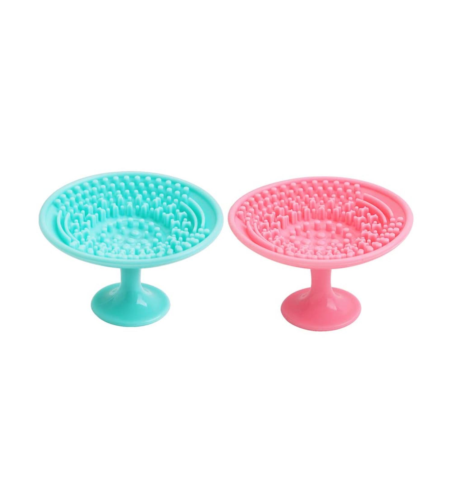 IKAAR Brush Cleaning Mat Set - 2 Silicone Makeup Brush Scrubbers with Suction Cups for Easy Cleaning | International Shipping Available - Buy Online on GoSupps.com