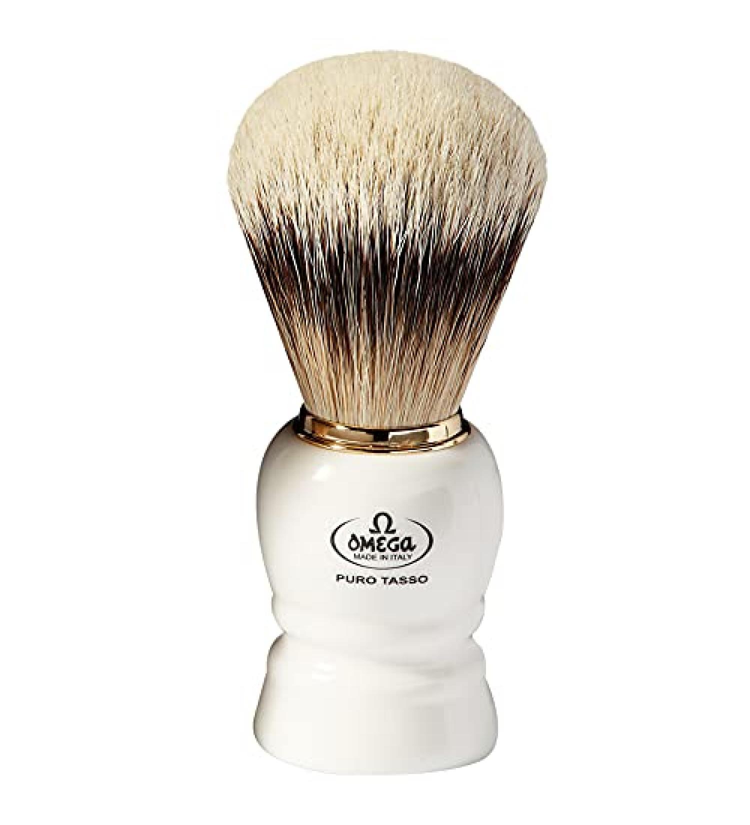 Omega garden brush made of SilverTIP with resin handle