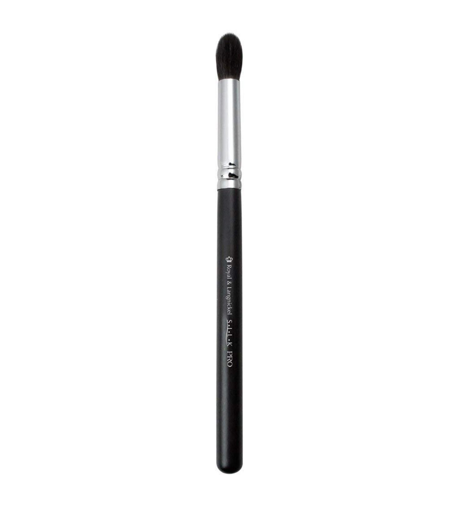 Royal & Langnickel Silk Pro Gently Pointed Perfect Smoky Eye Large Smudger Brush - Buy Online on GoSupps.com
