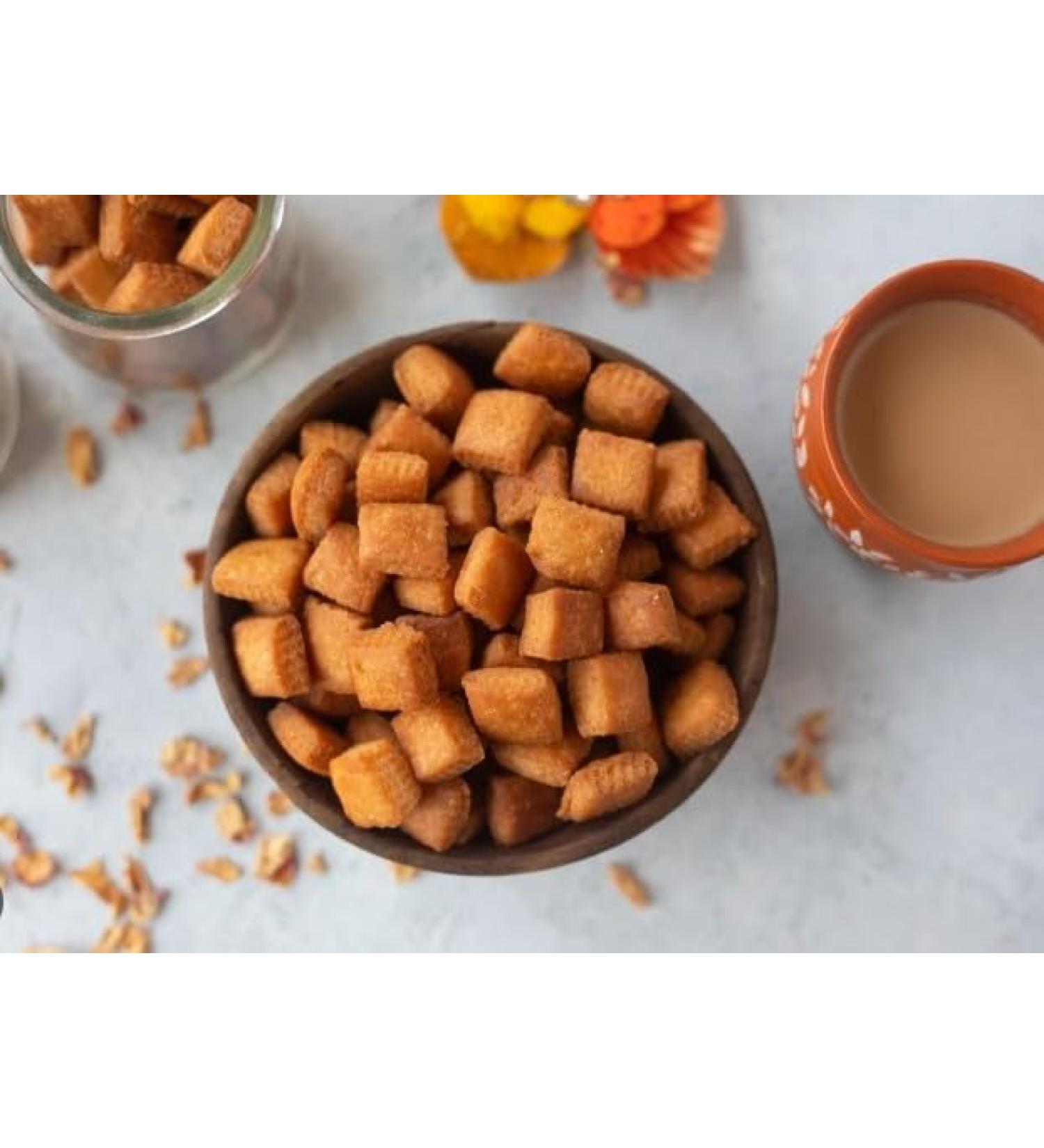 Rakhi Diwali Special (Shakkar Para Without Sugar Coated) Hamper for Brother Sister Delicious Indian Traditional Sweets For All Occasions Tasty Treat For Family & Friends Sold By Kidzbuzz (800g) - Buy Online on GoSupps.com