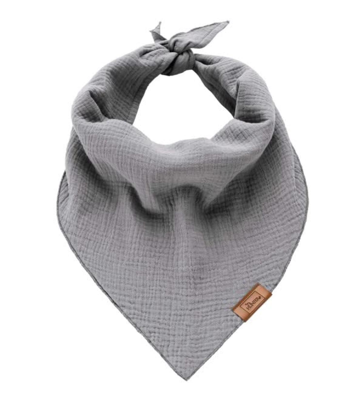 HUNTER NOLA Triangular Scarf in Grey - Size LL | Stylish & Versatile Accessories for Every Occasion | International Shipping Available - Buy Online on GoSupps.com